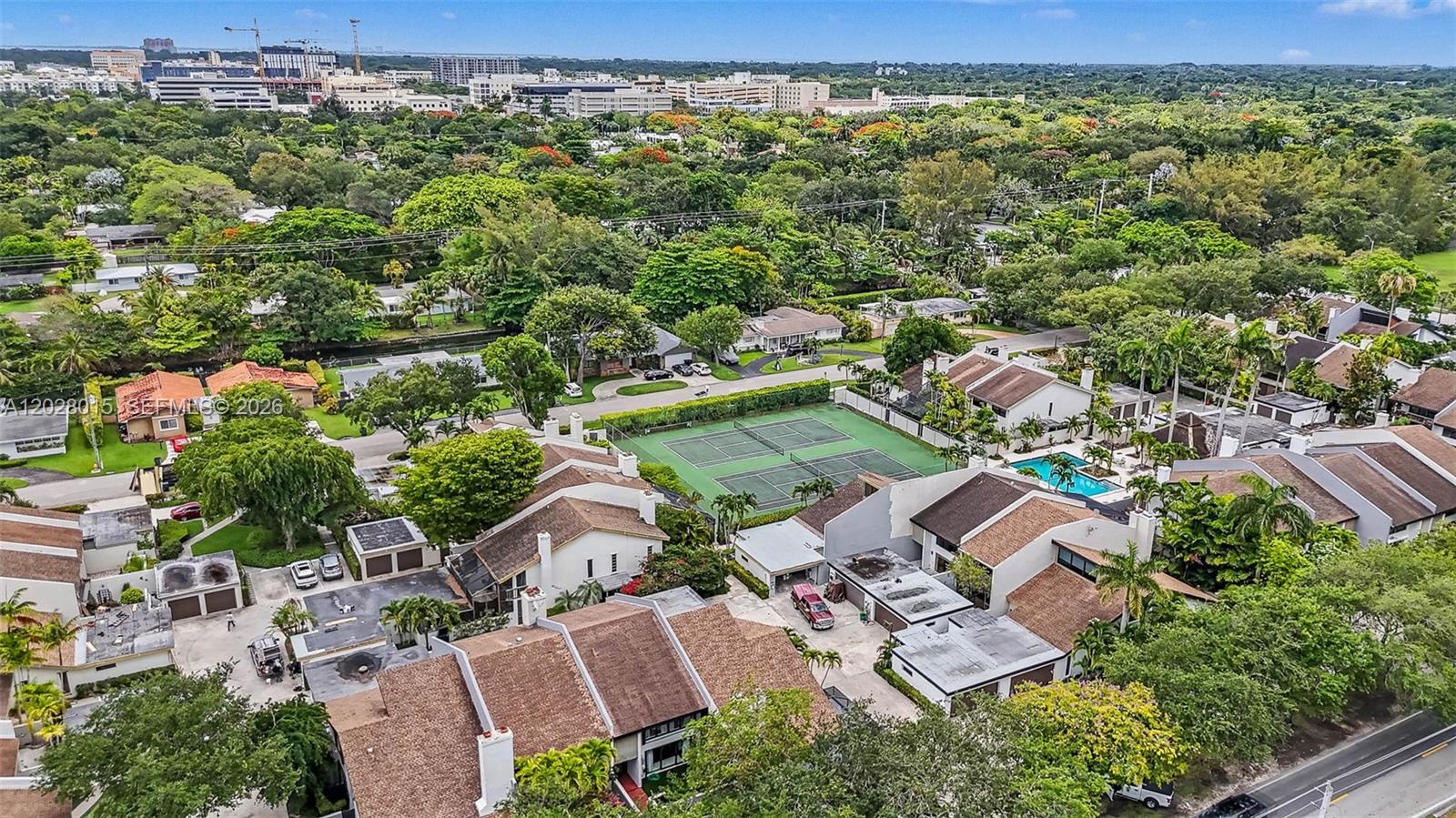 6671 SW 70th Ter #20 South Miami, FL 33143