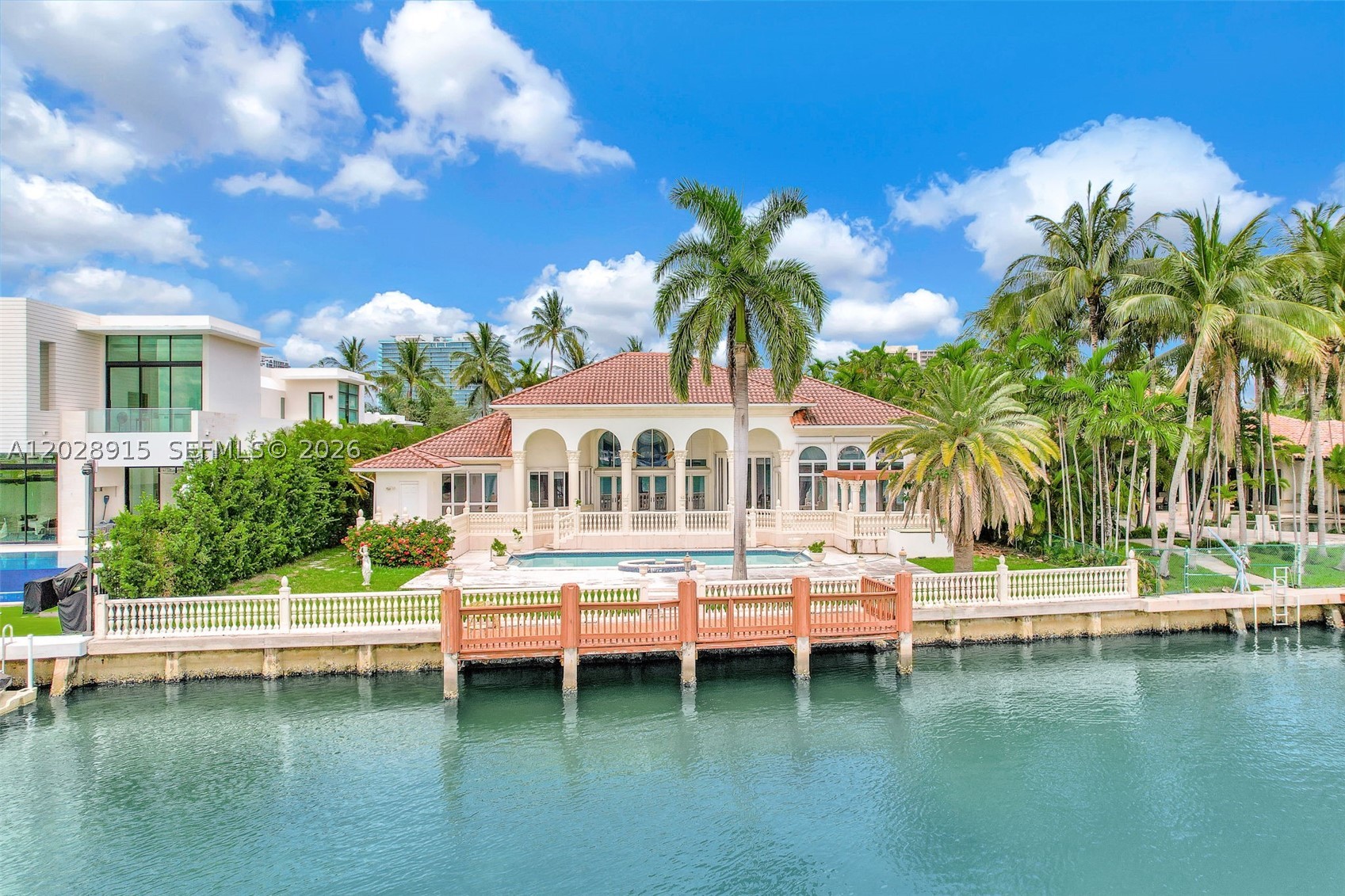 166 Bal Bay Dr