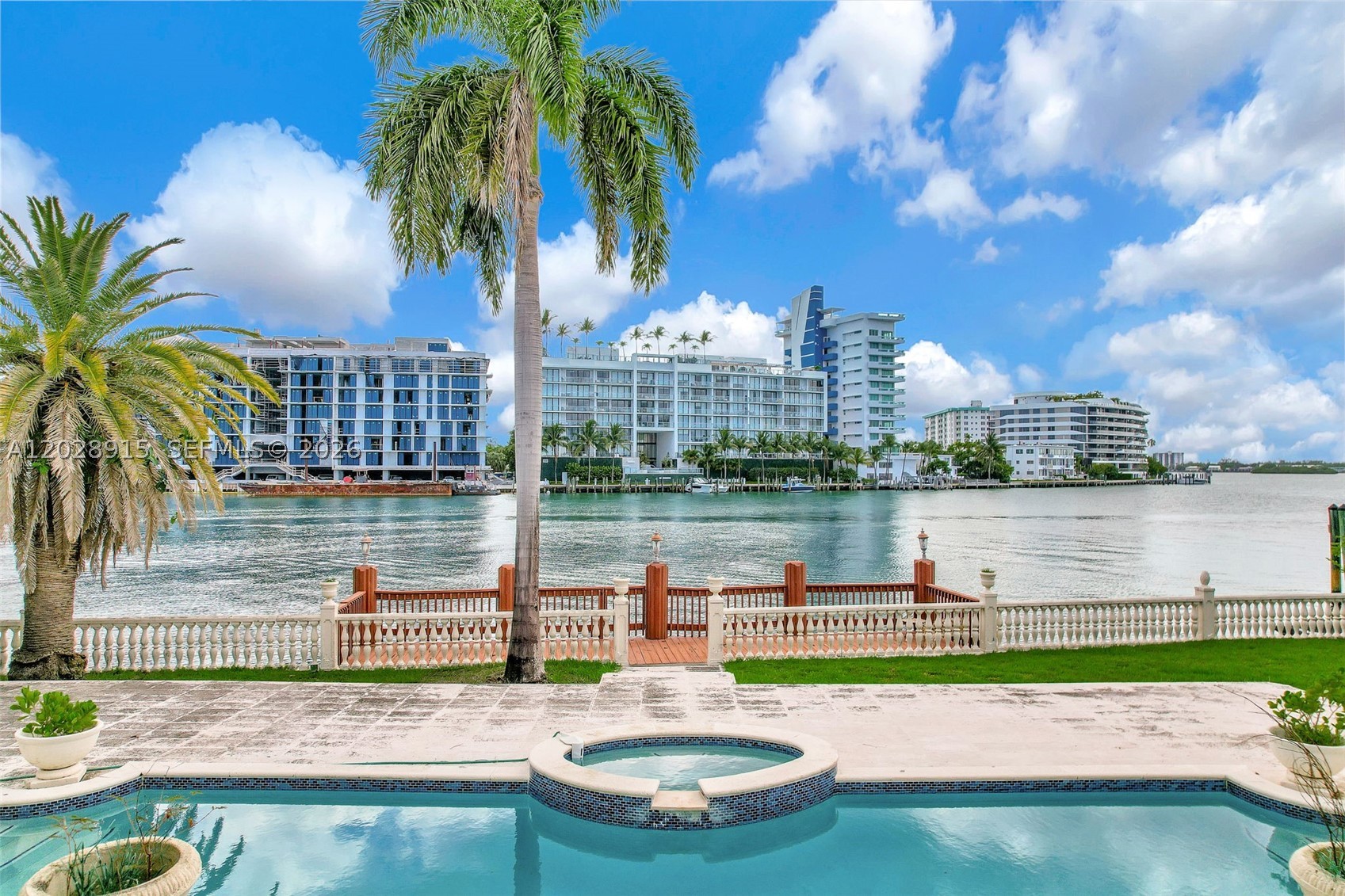 166 Bal Bay Dr Bal Harbour, FL 33154
