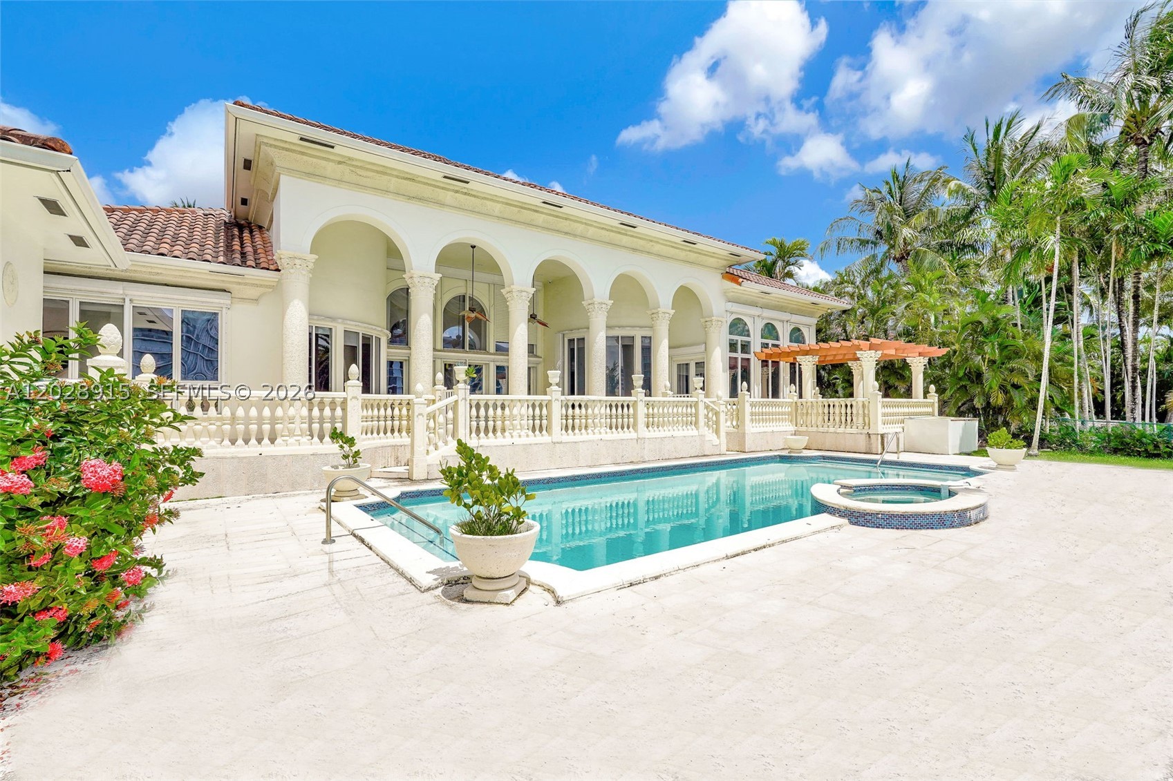 166 Bal Bay Dr Bal Harbour, FL 33154