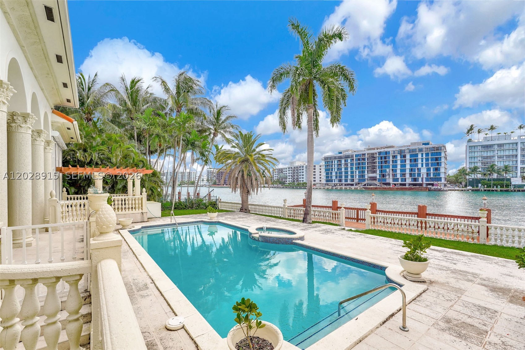 166 Bal Bay Dr Bal Harbour, FL 33154