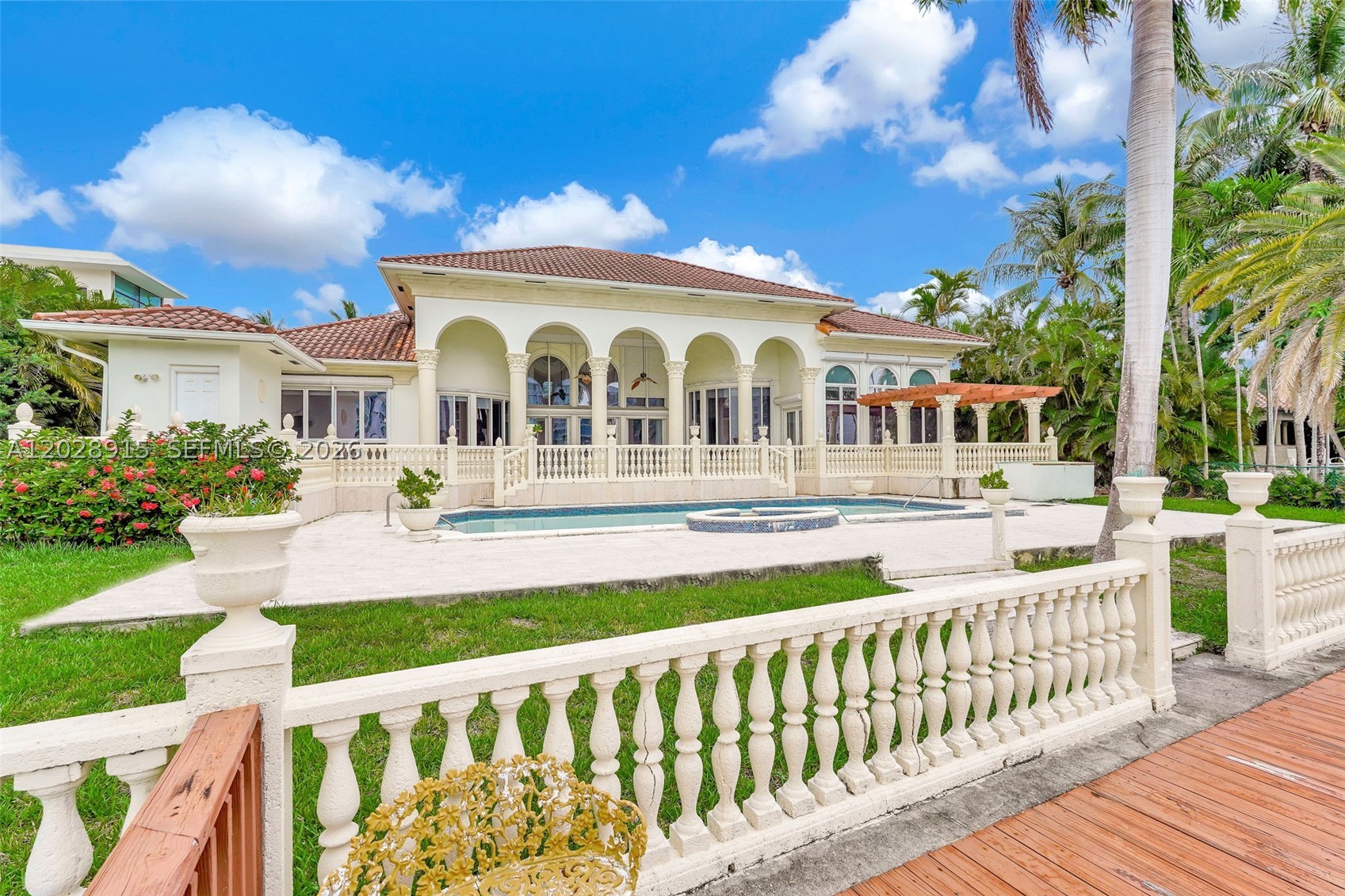 166 Bal Bay Dr Bal Harbour, FL 33154