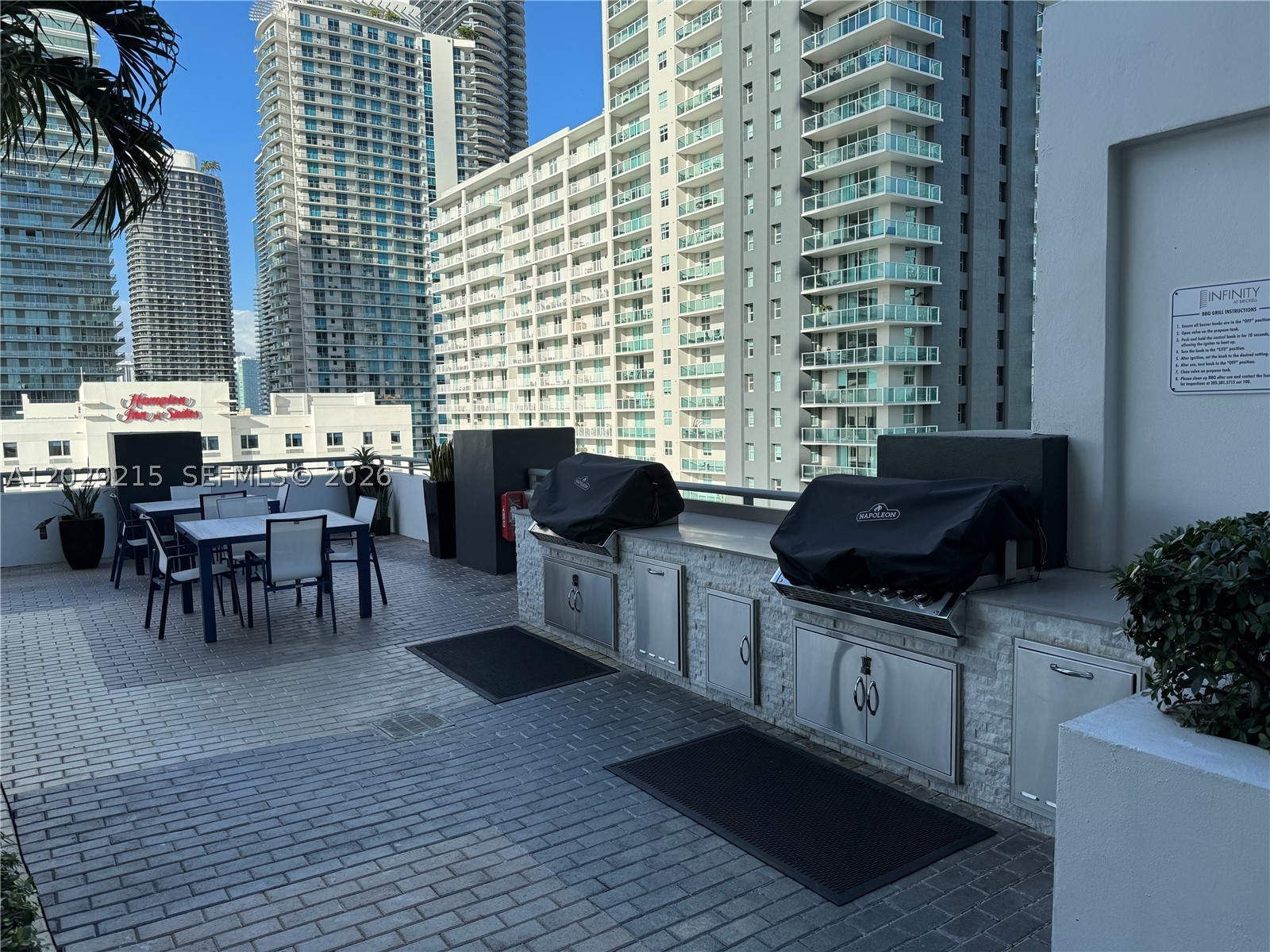 image Infinity at Brickell17