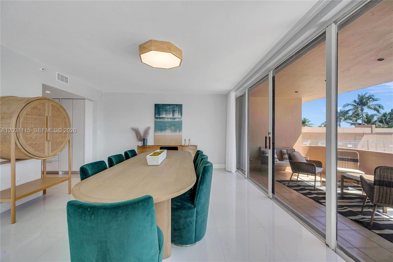 10175 Collins Ave #102 Bal Harbour, FL 33154
