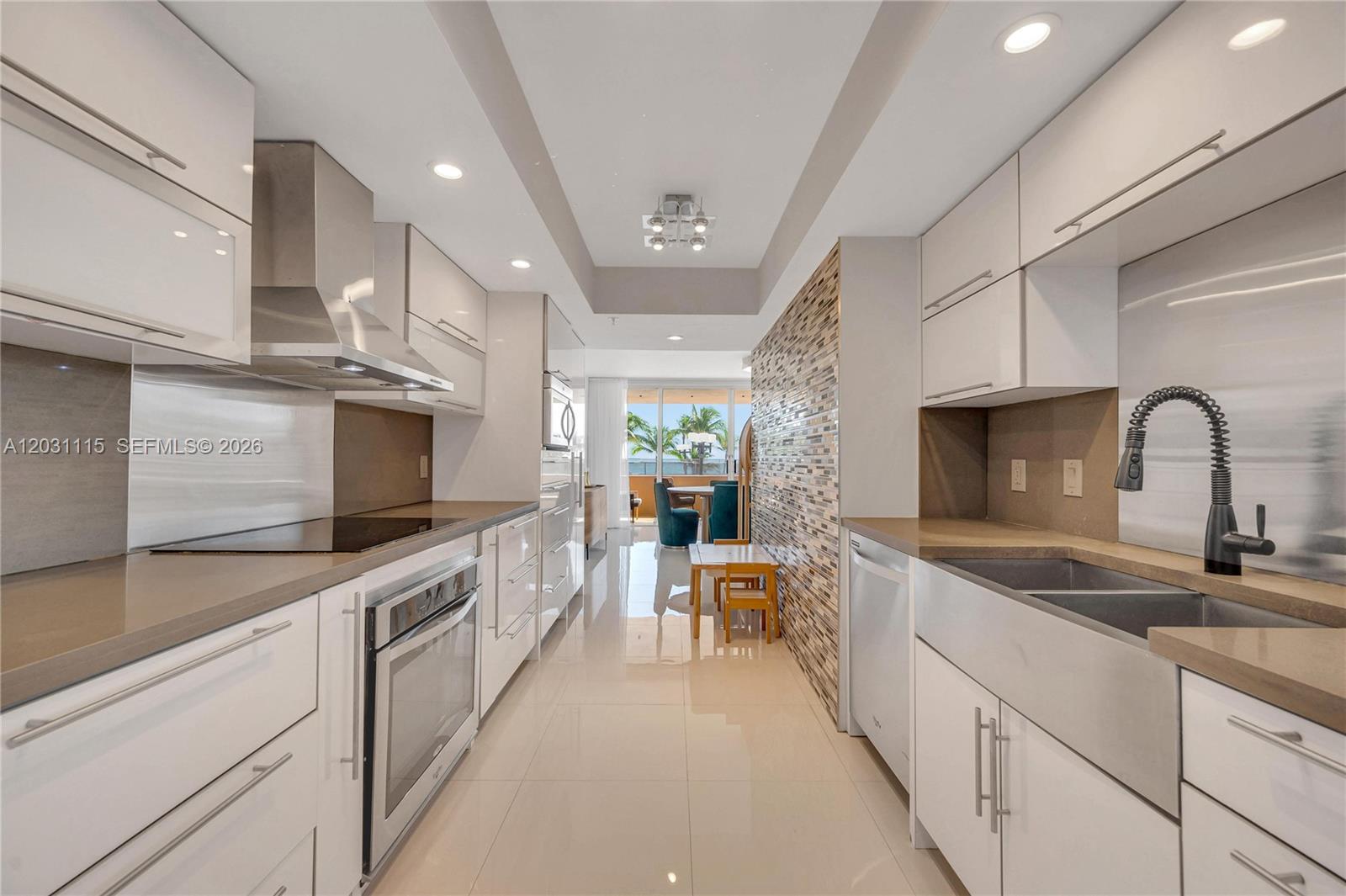 10175 Collins Ave #102 Bal Harbour, FL 33154