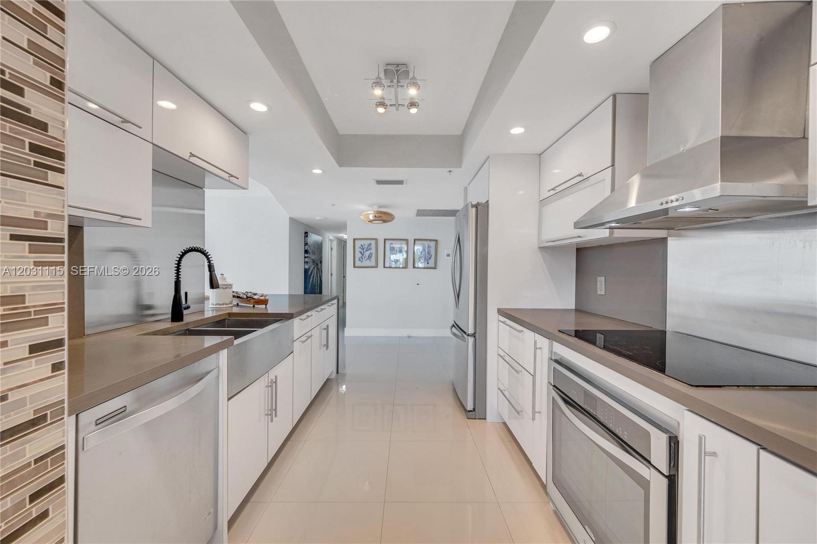 10175 Collins Ave #102 Bal Harbour, FL 33154