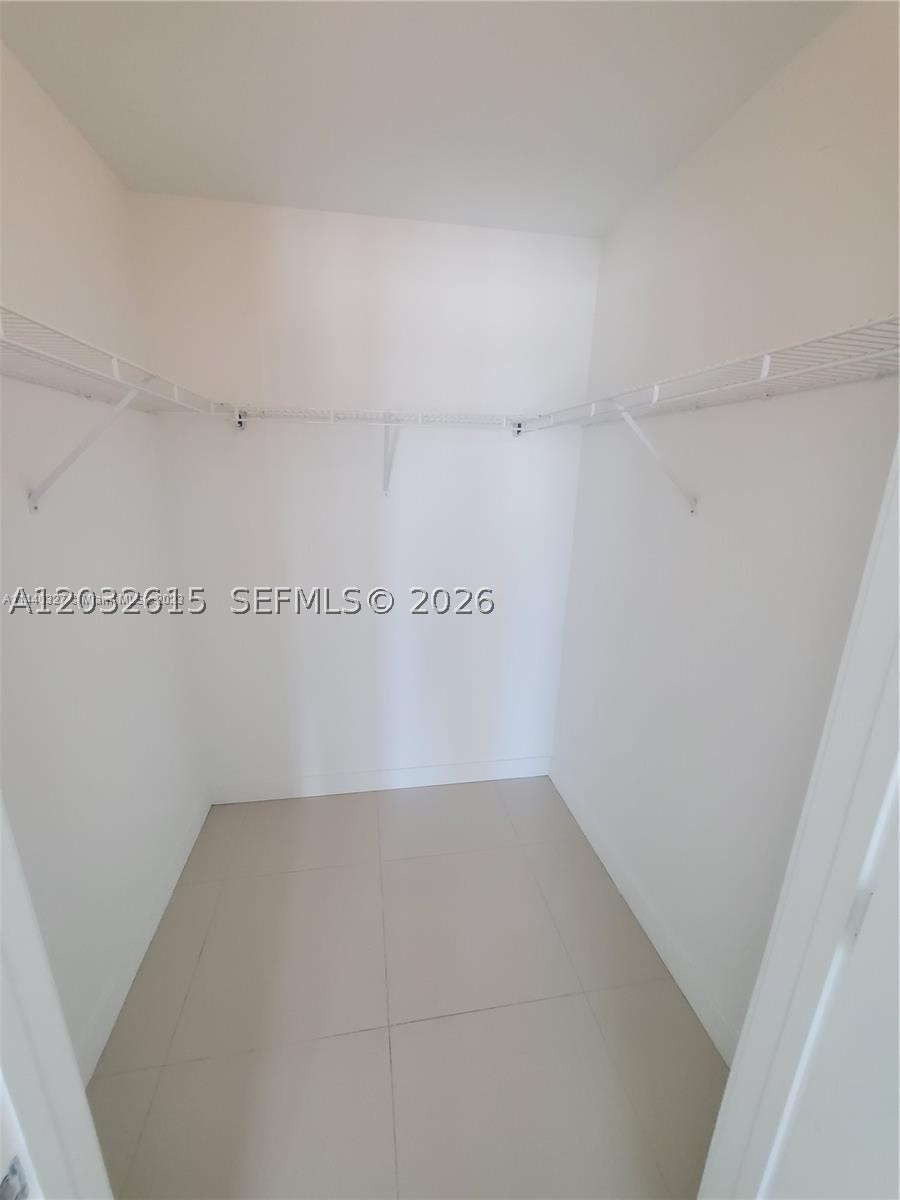 image Axis on Brickell North4