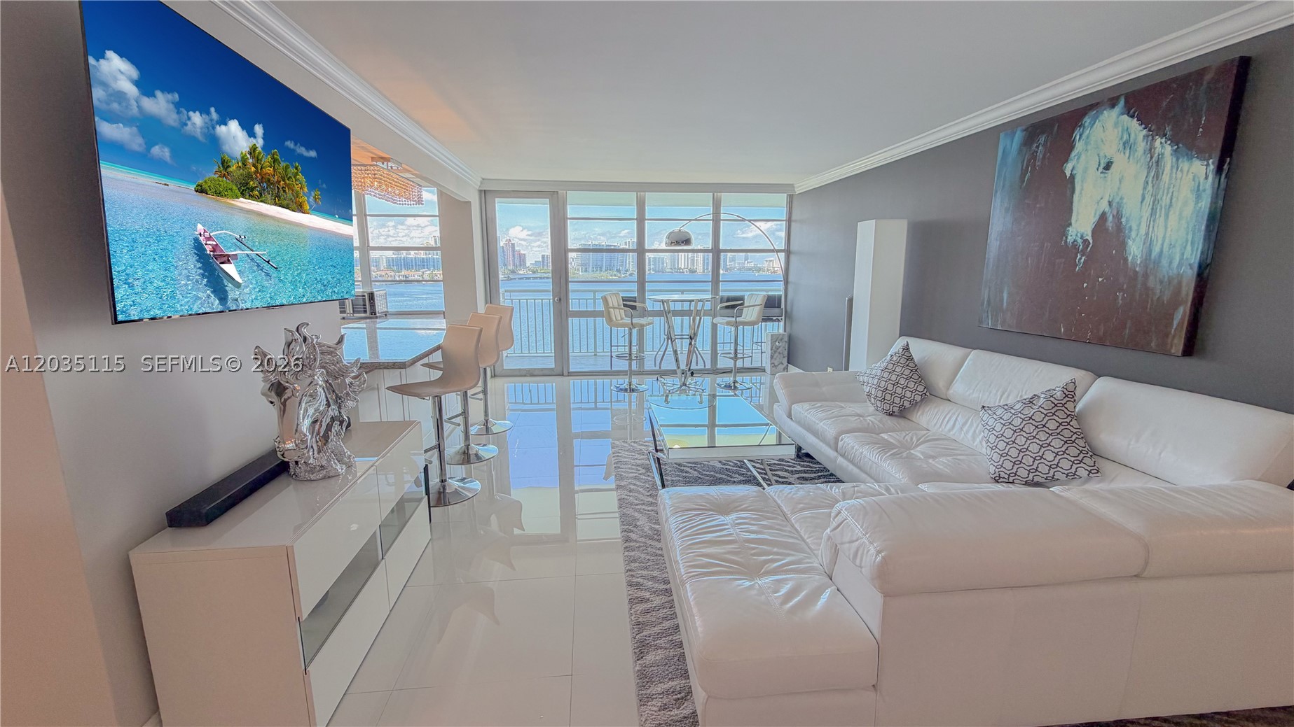 image Winston Towers 50023