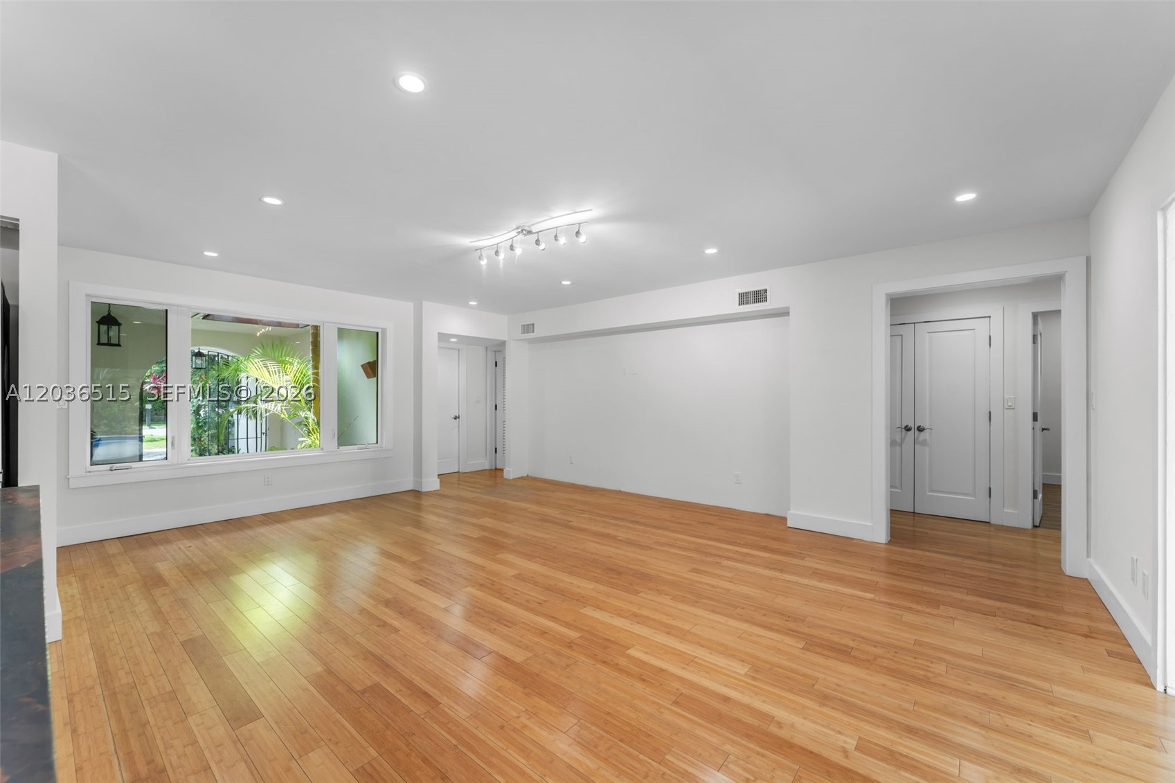 7711 SW 47th Ave Coral Gables, FL 33143