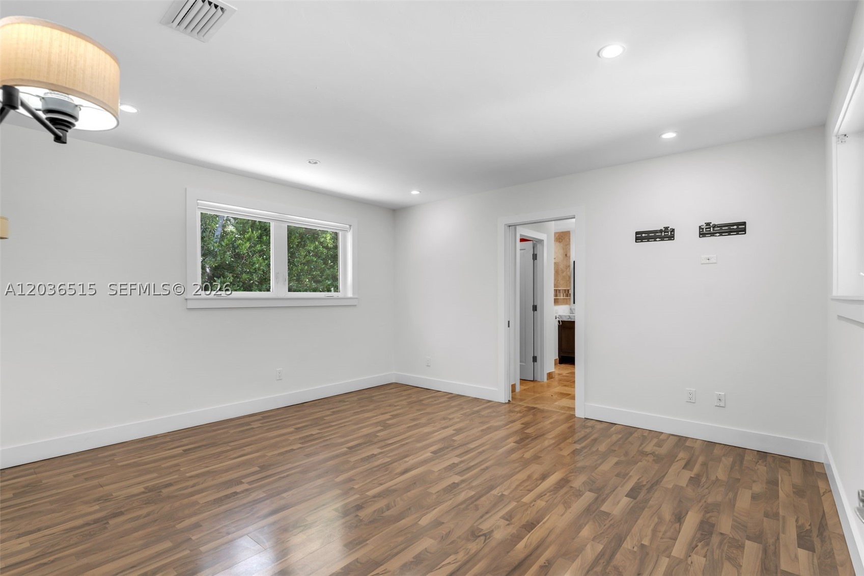 7711 SW 47th Ave Coral Gables, FL 33143