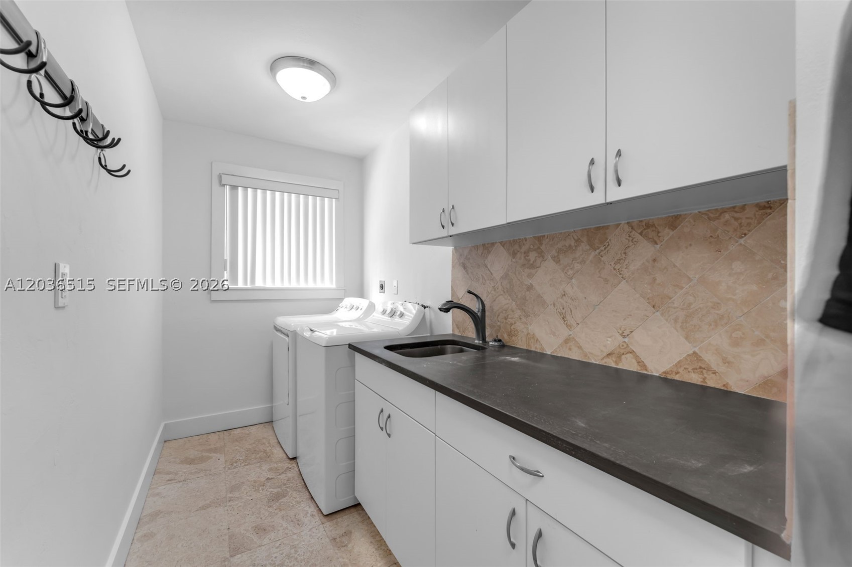 7711 SW 47th Ave Coral Gables, FL 33143