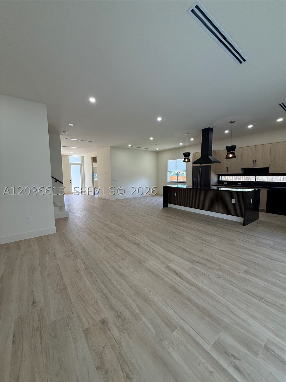 3326 Elizabeth St Miami, FL 33133