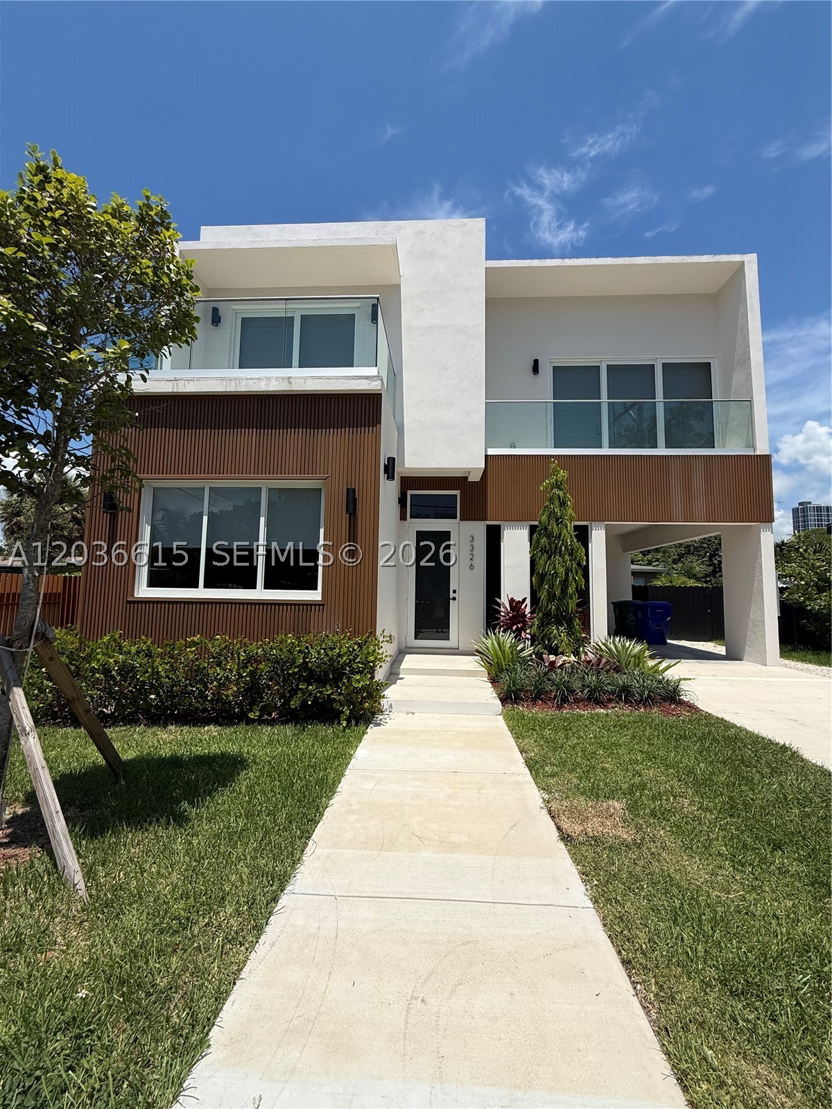 3326 Elizabeth St Miami, FL 33133