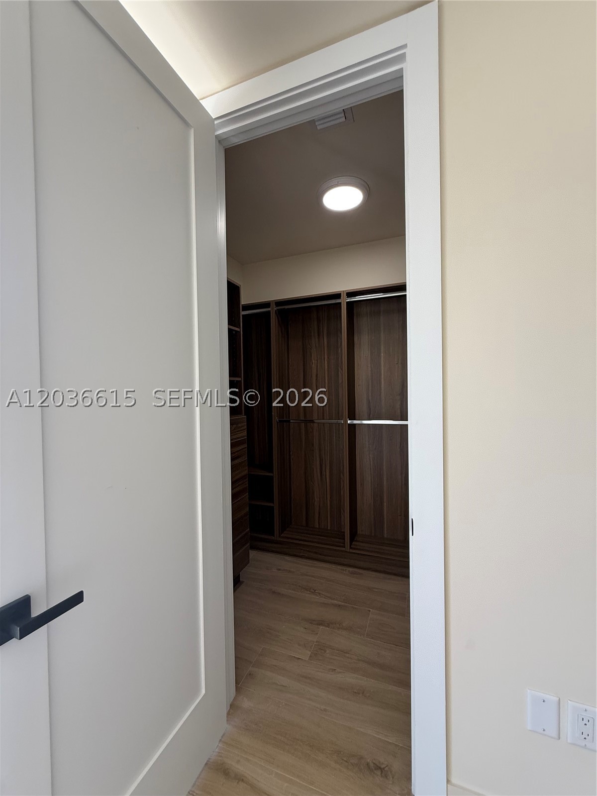 3326 Elizabeth St Miami, FL 33133