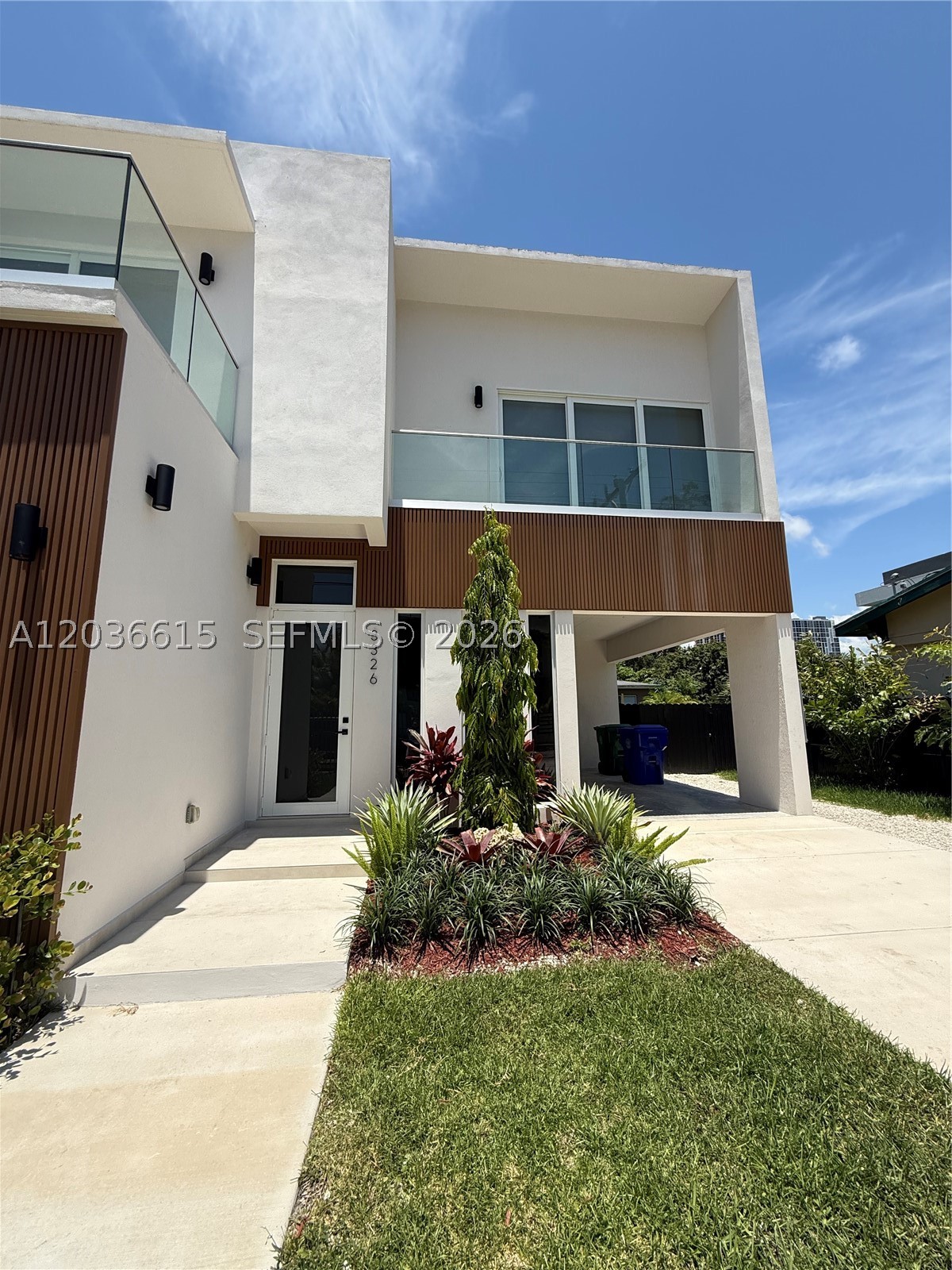 3326 Elizabeth St Miami, FL 33133