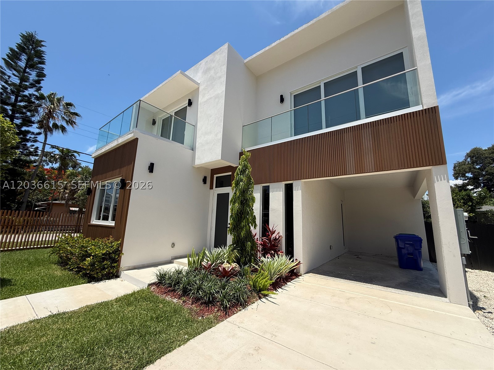 3326 Elizabeth St Miami, FL 33133