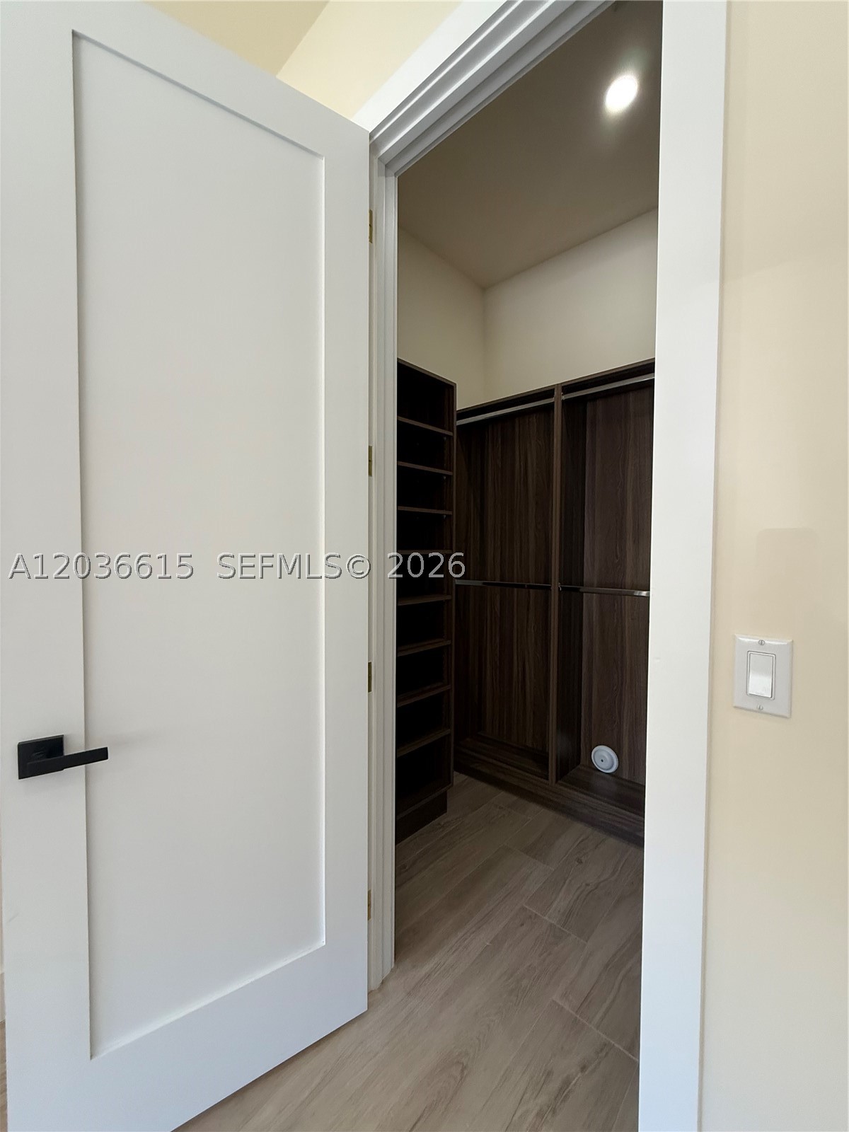 3326 Elizabeth St Miami, FL 33133