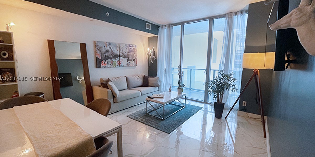 image Brickell House9