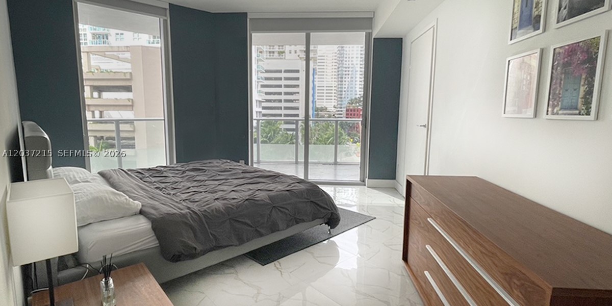 image Brickell House14