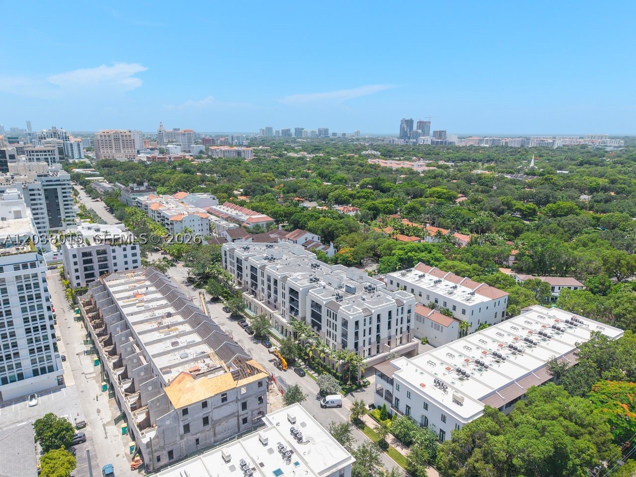 718 Valencia Ave #403 Coral Gables, FL 33134