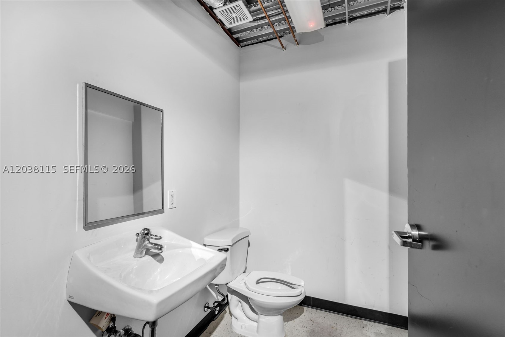 721 Collins Ave Miami Beach, FL 33139