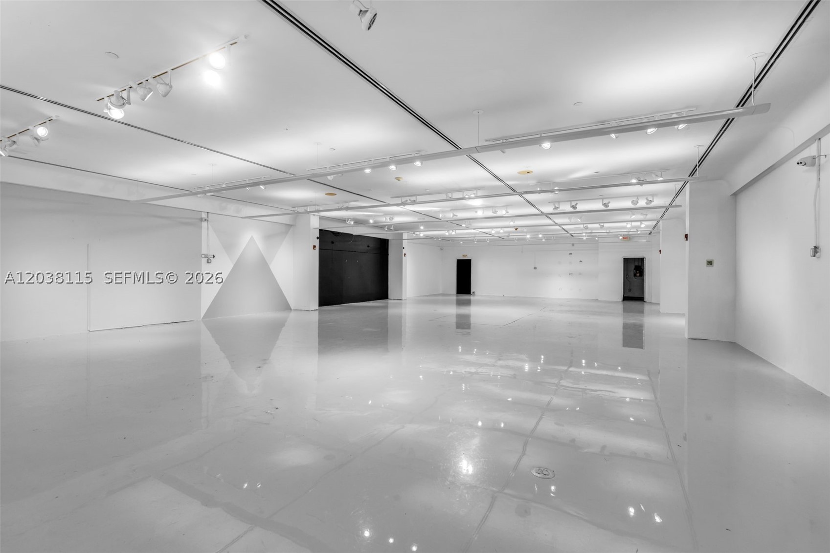 721 Collins Ave Miami Beach, FL 33139