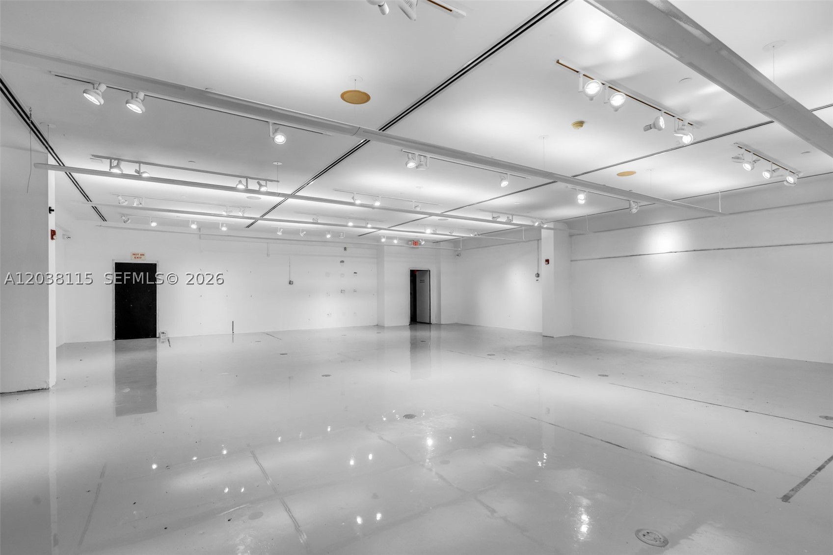 721 Collins Ave Miami Beach, FL 33139