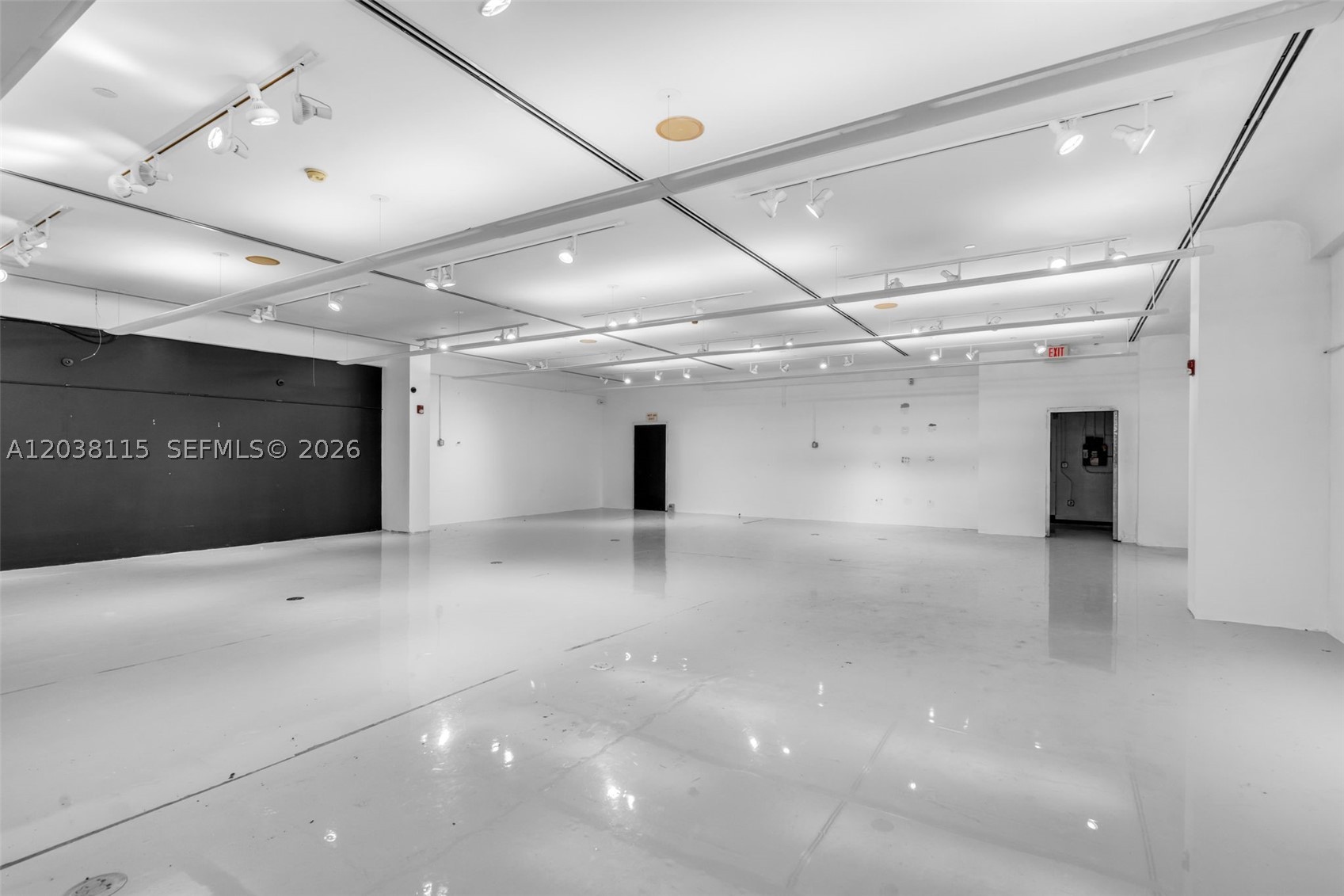 721 Collins Ave Miami Beach, FL 33139