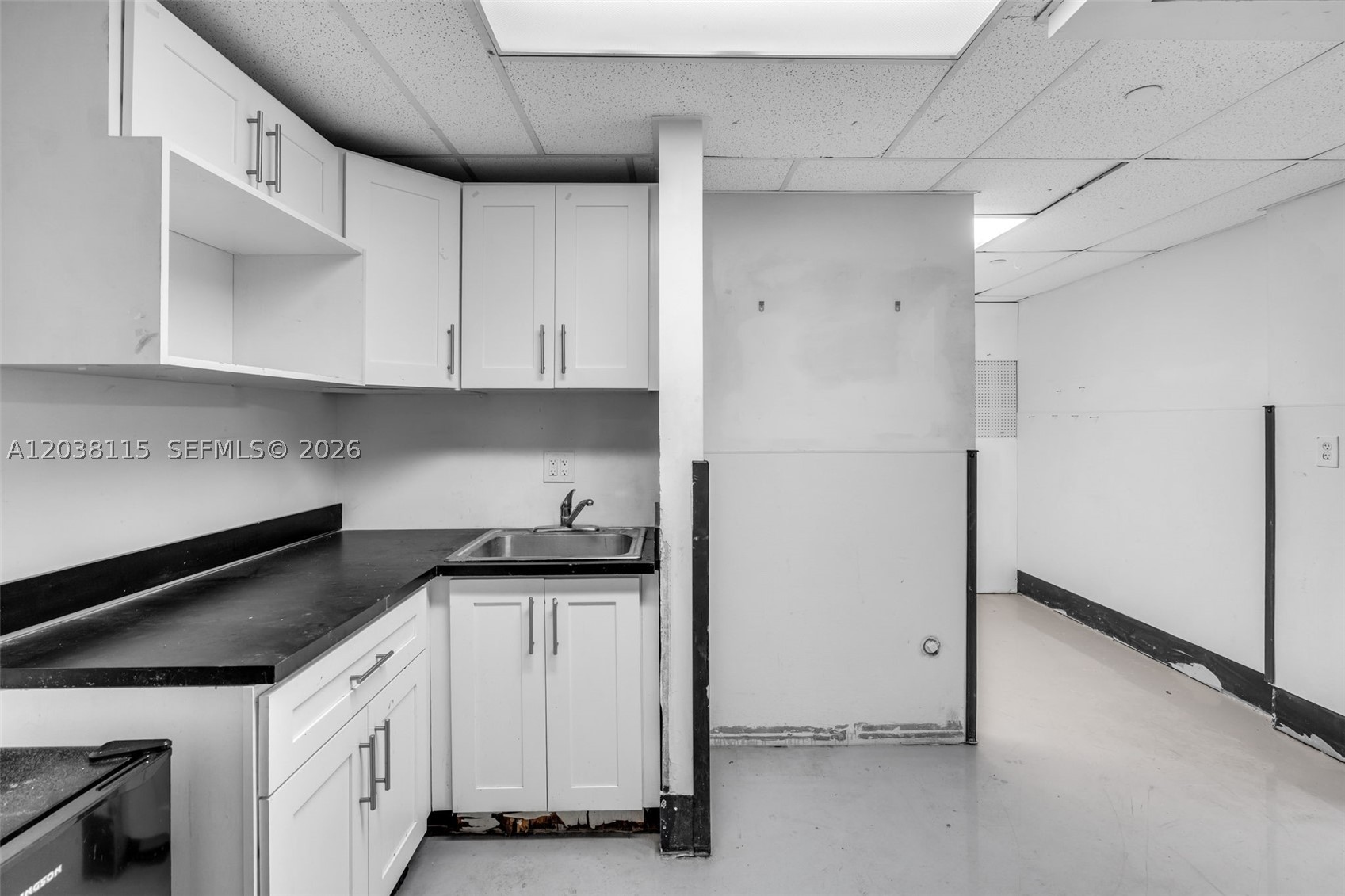 721 Collins Ave Miami Beach, FL 33139