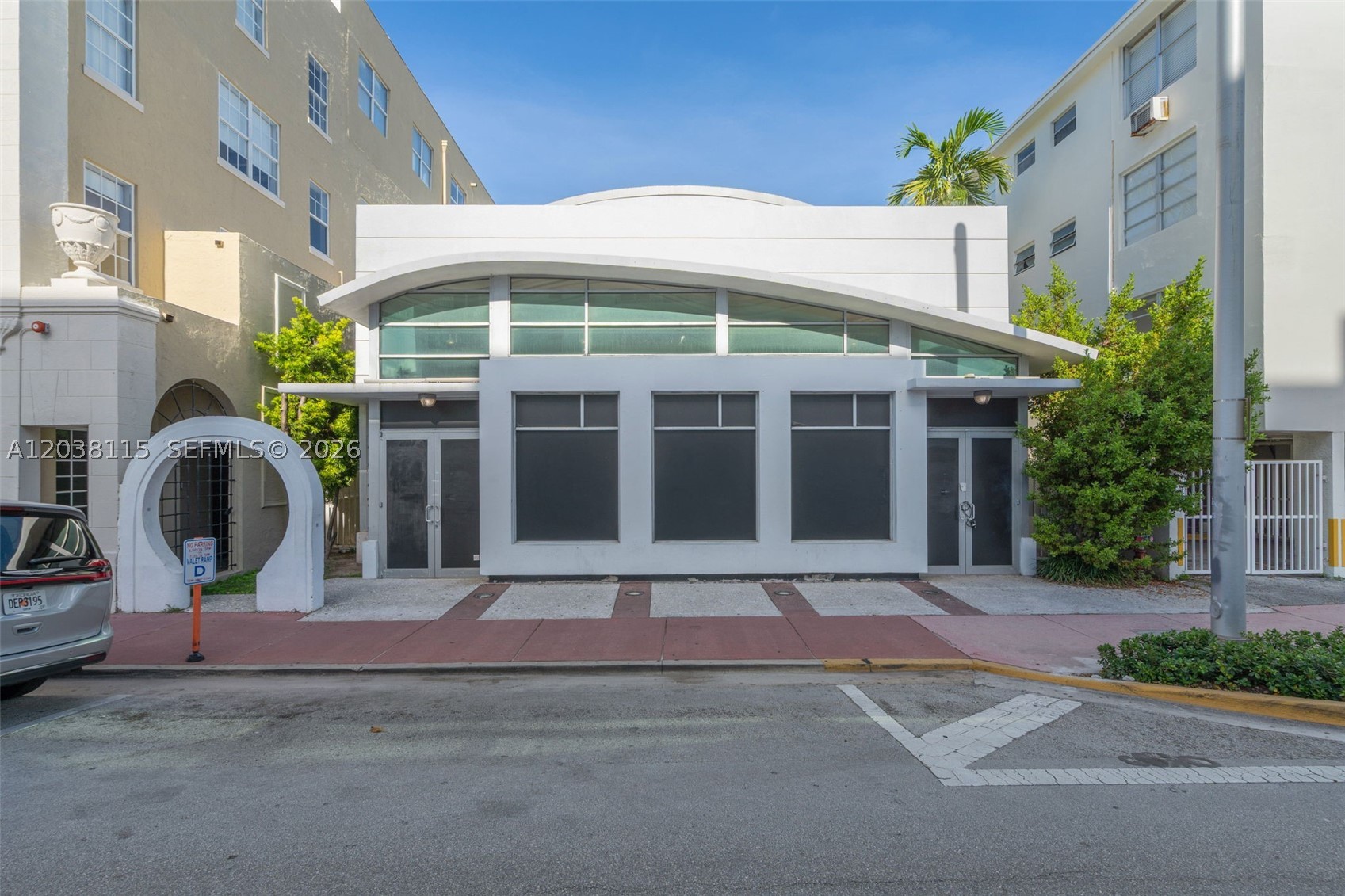 721 Collins Ave Miami Beach, FL 33139