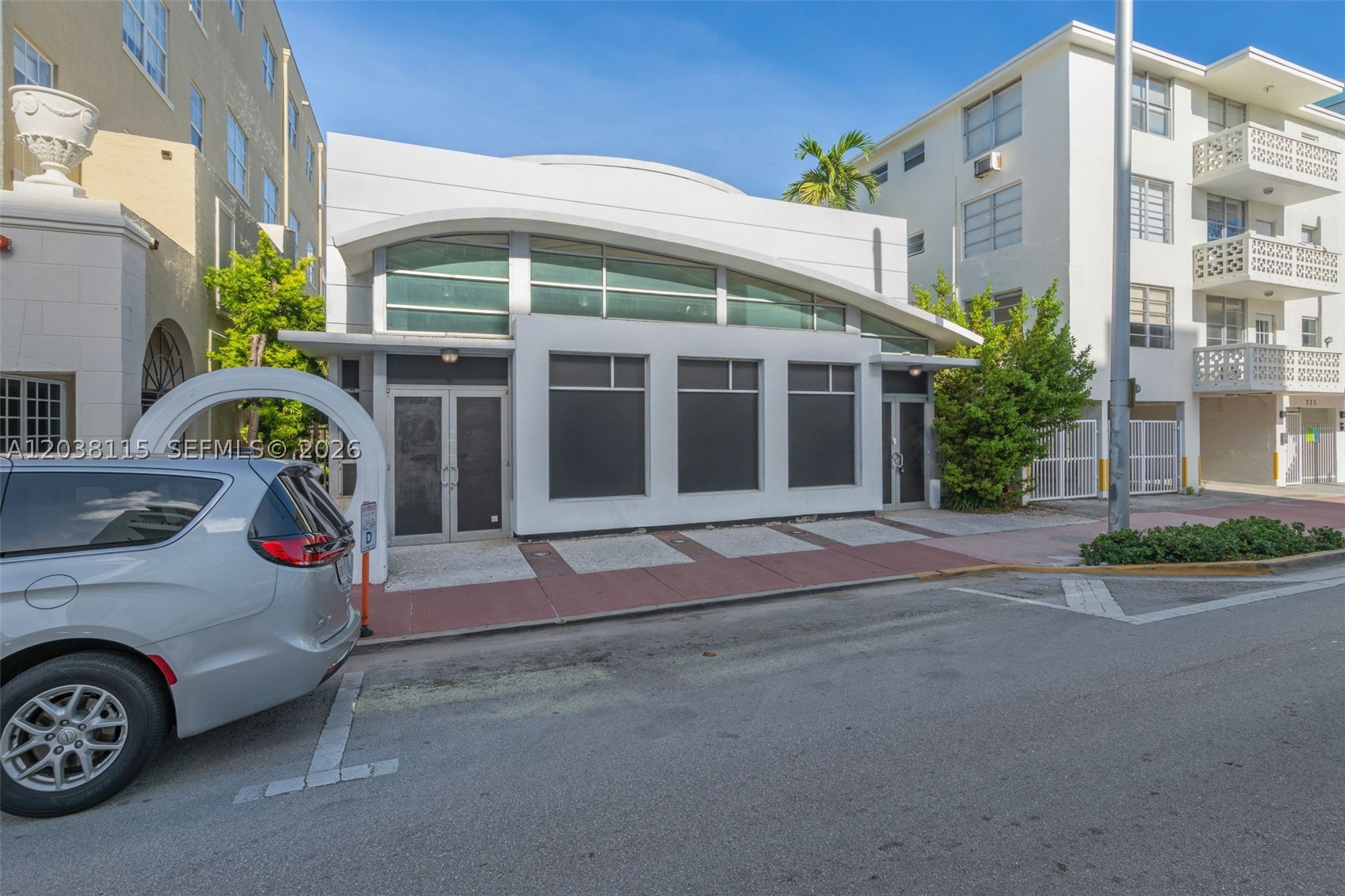 721 Collins Ave Miami Beach, FL 33139