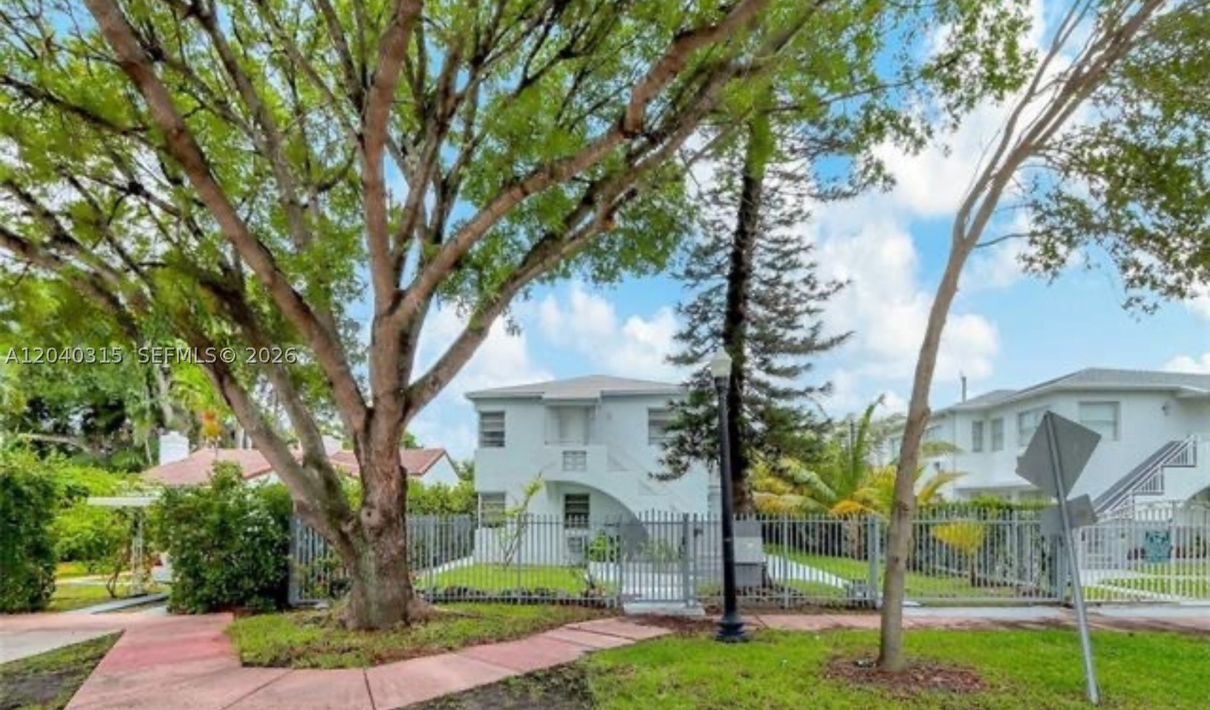 1730 Marseille Dr