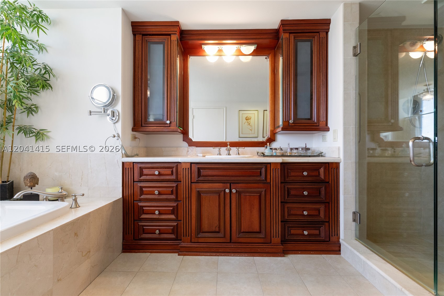 1581 Brickell Ave #903 Miami, FL 33129