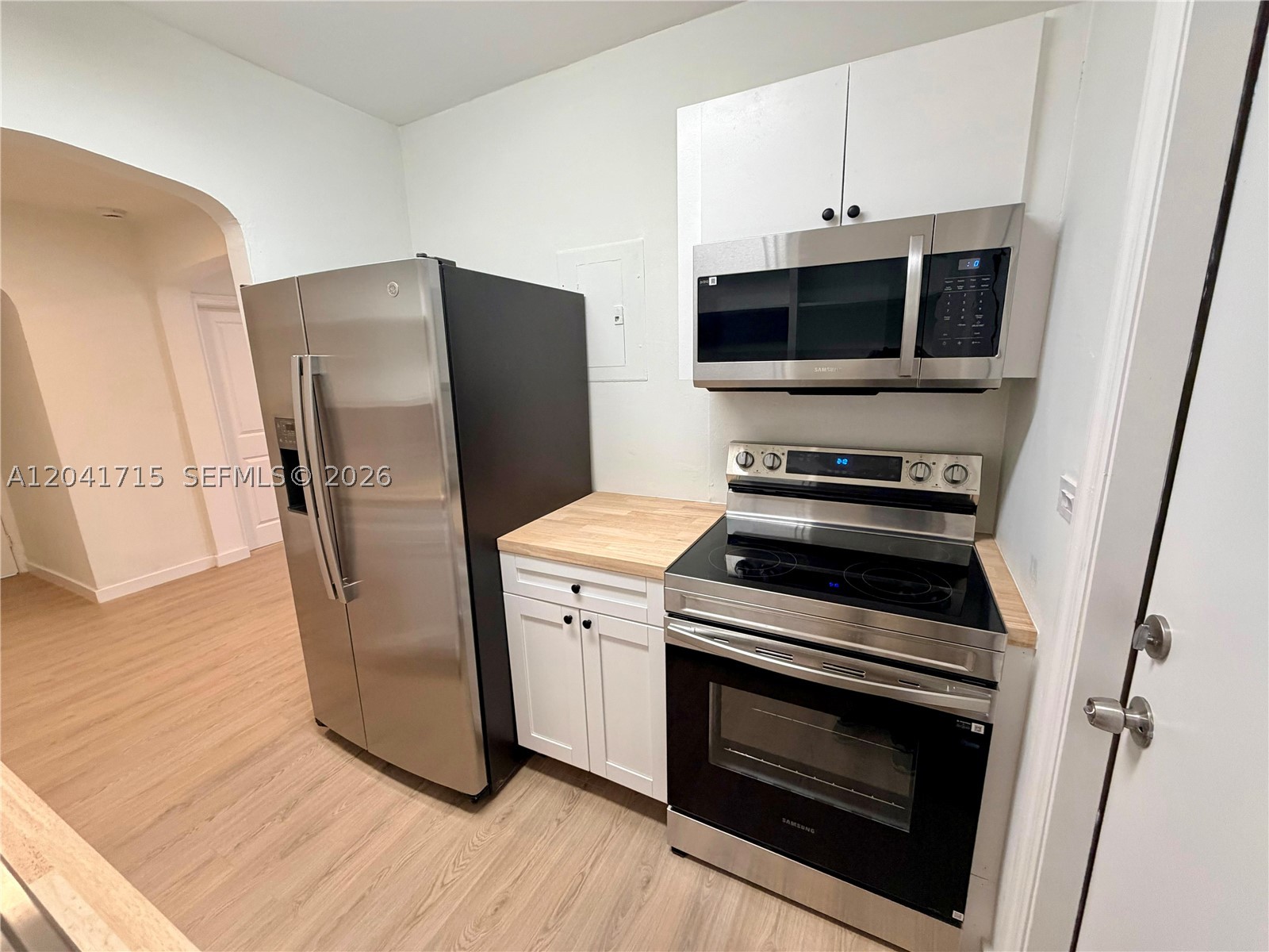 255 NW 32nd St Miami, FL 33127