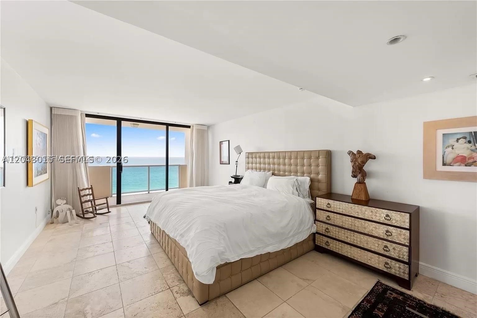 5757 Collins Ave #2006 Miami Beach, FL 33140