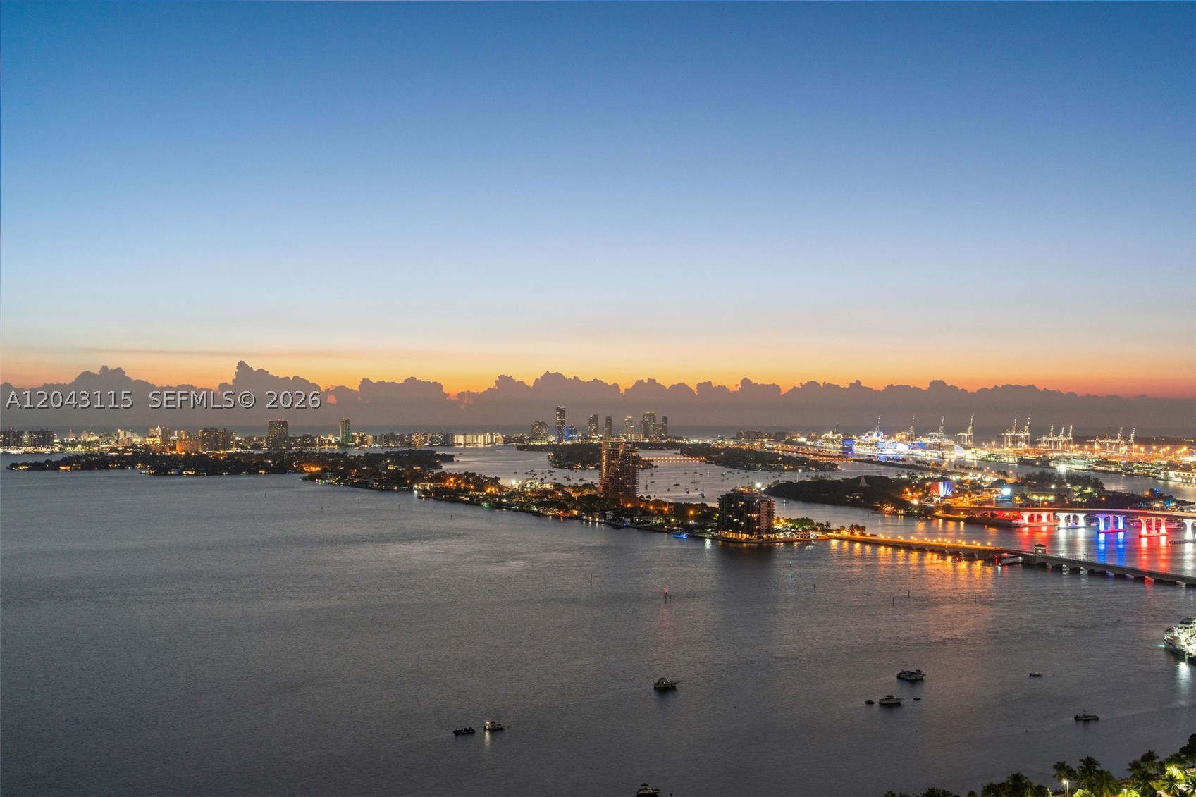 image Paramount Bay32