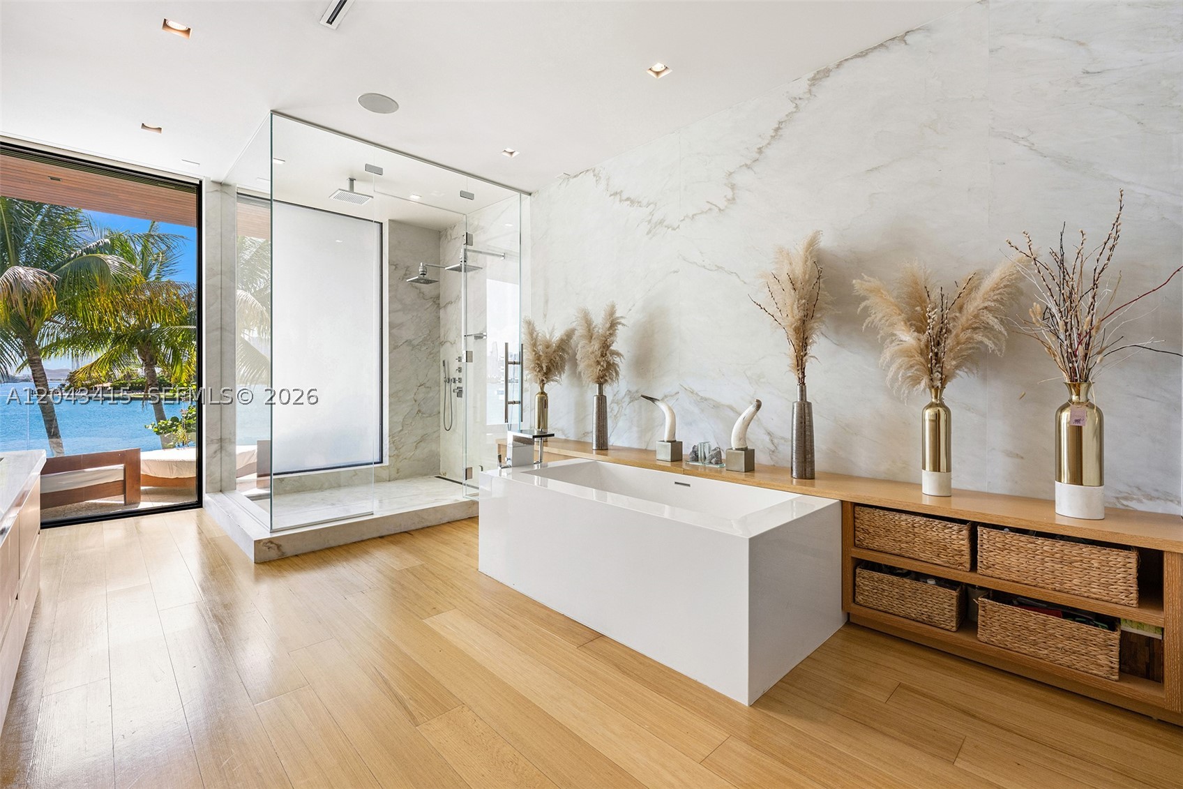 126 W San Marino Dr Miami Beach, FL 33139