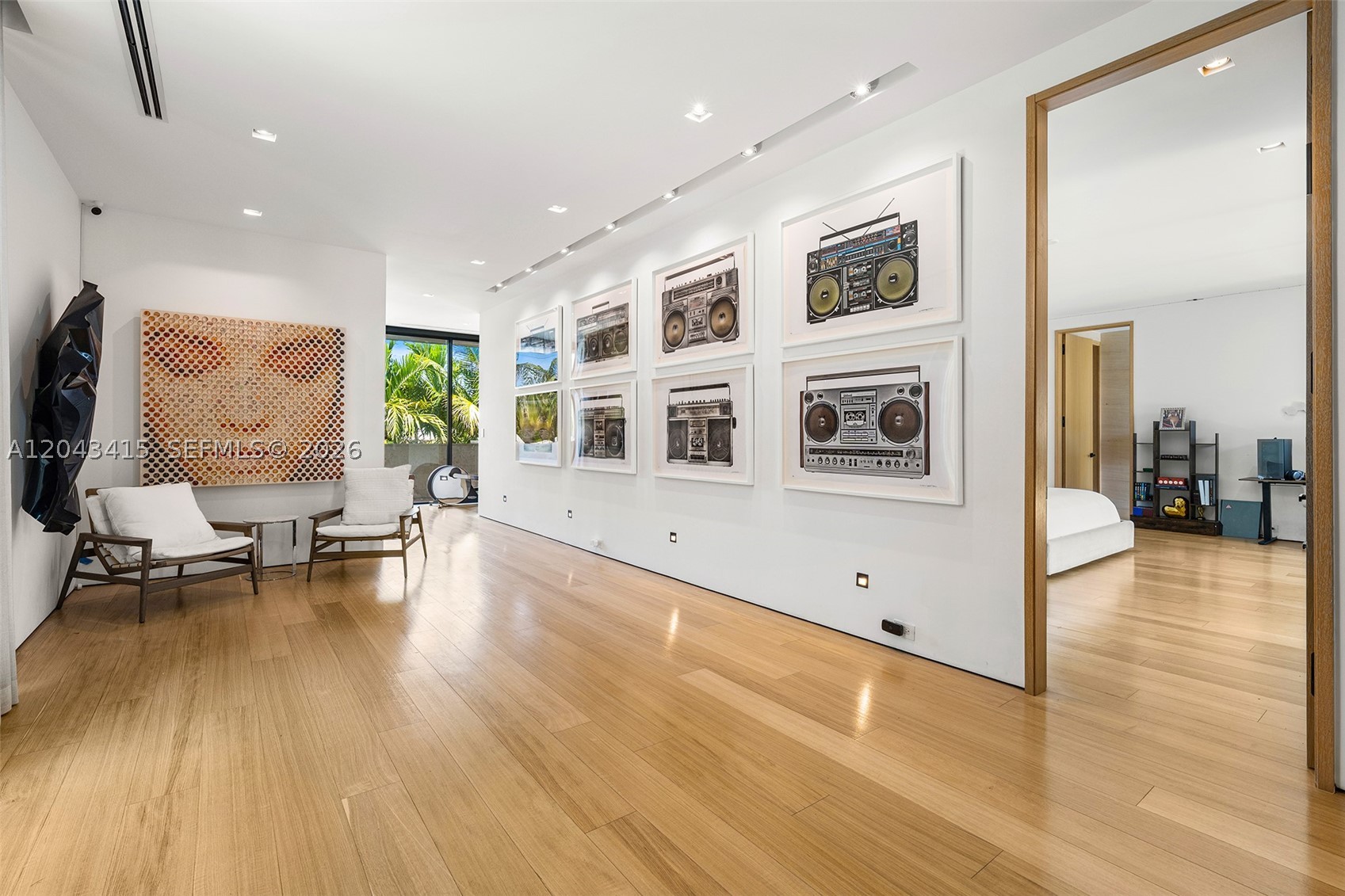 126 W San Marino Dr Miami Beach, FL 33139