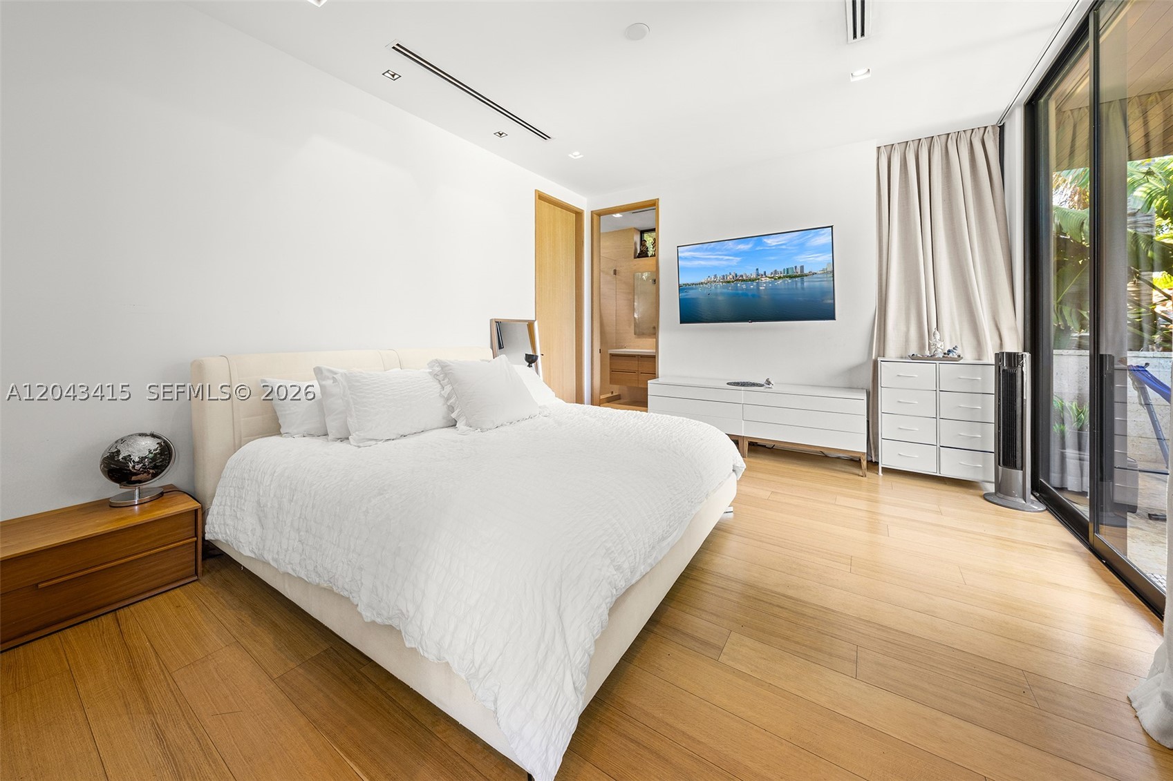 126 W San Marino Dr Miami Beach, FL 33139