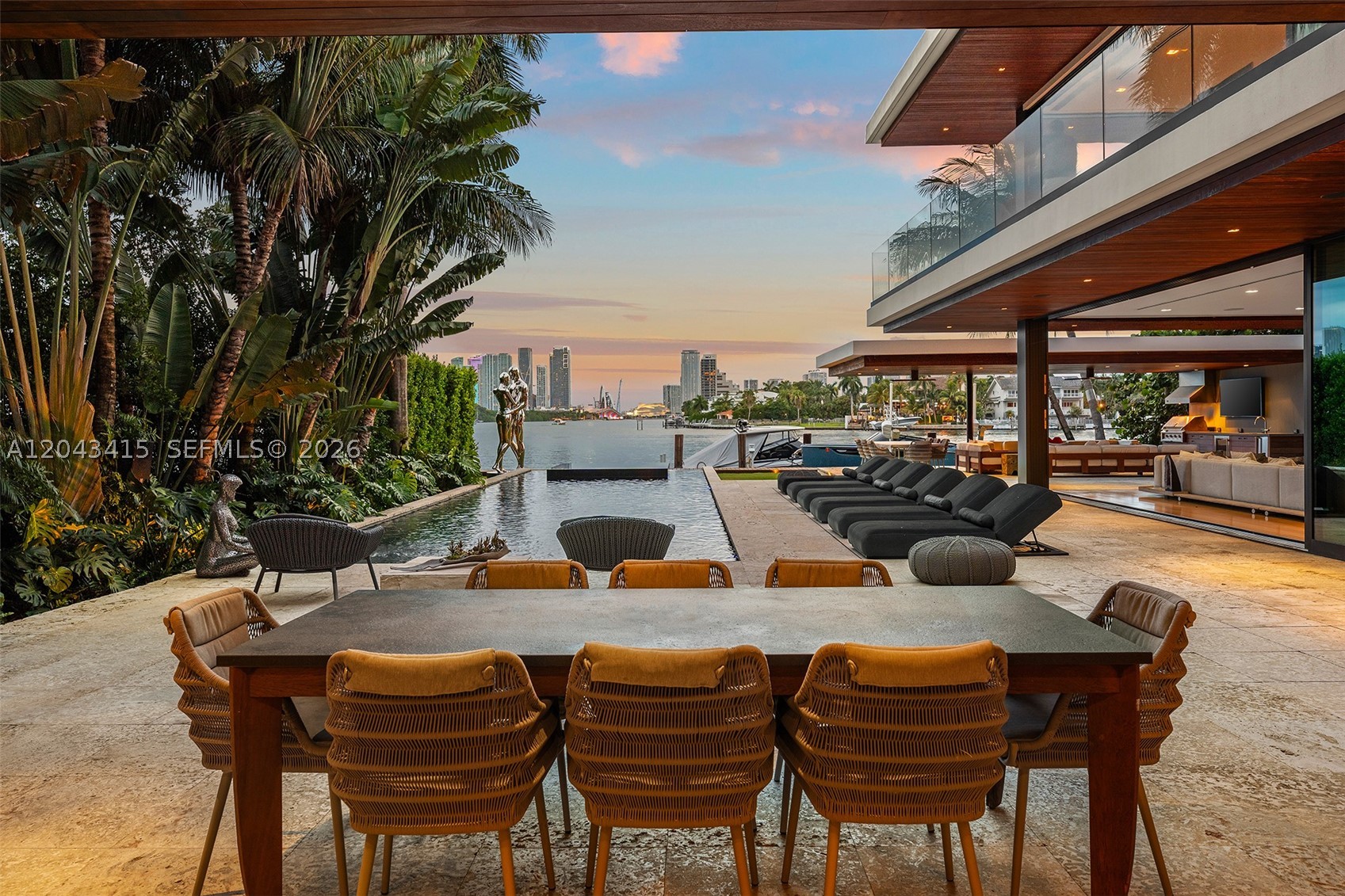 126 W San Marino Dr Miami Beach, FL 33139
