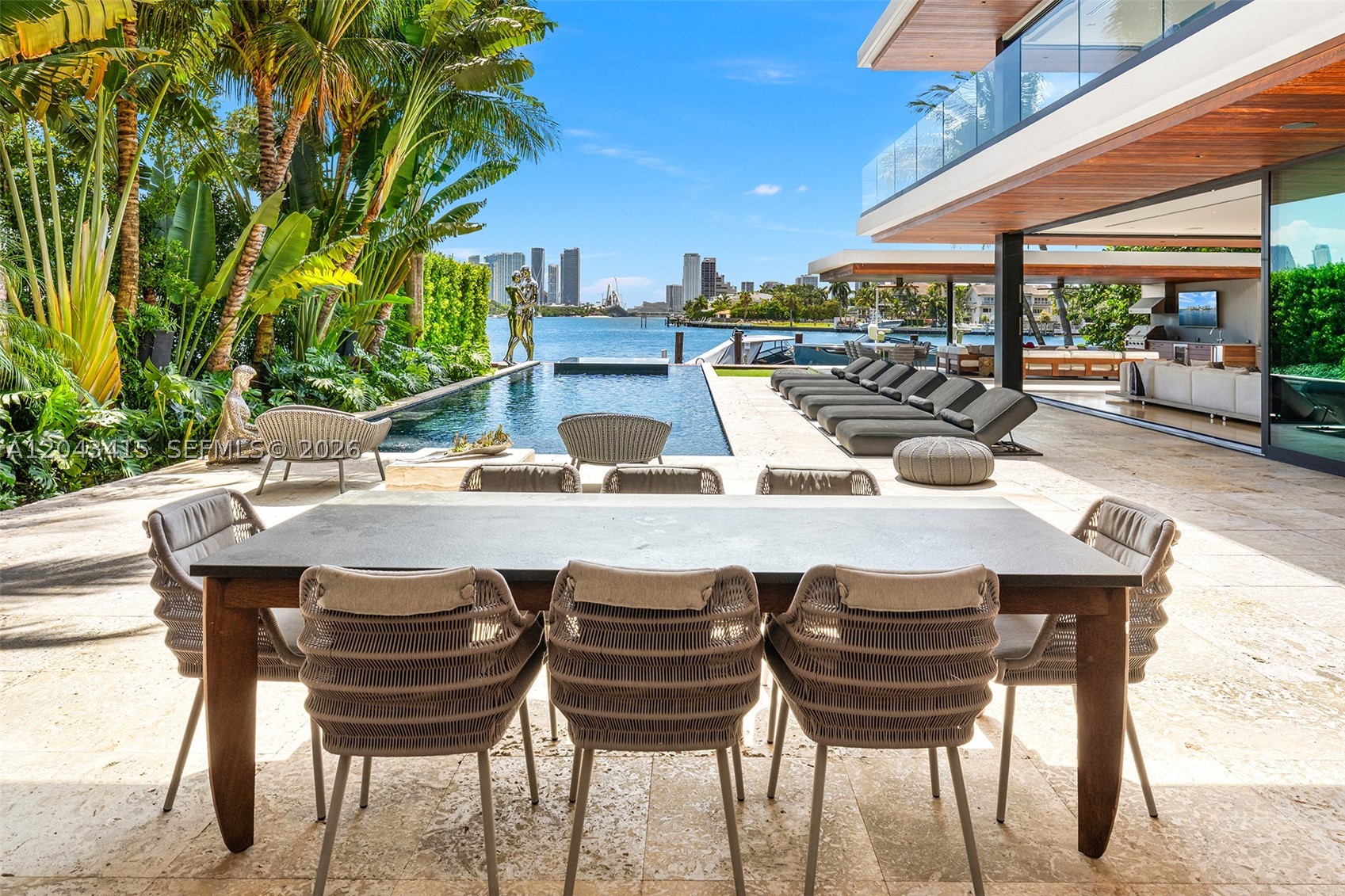 126 W San Marino Dr Miami Beach, FL 33139