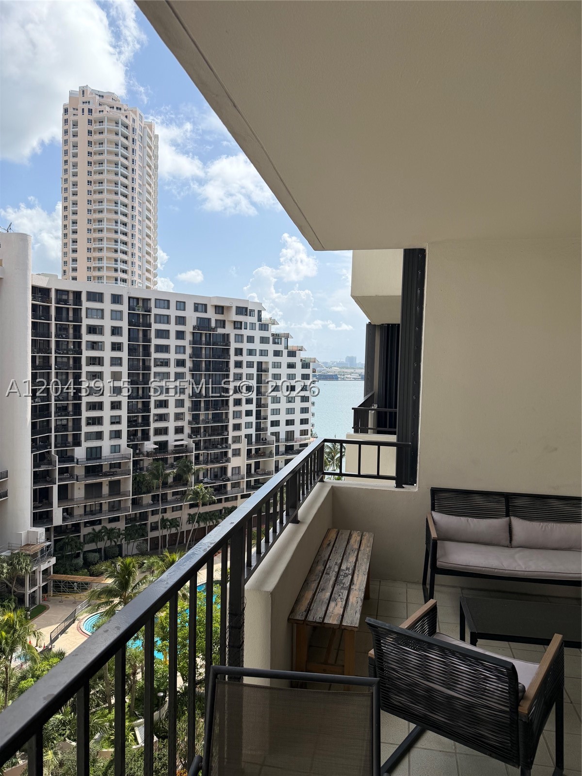 image Brickell Key One3
