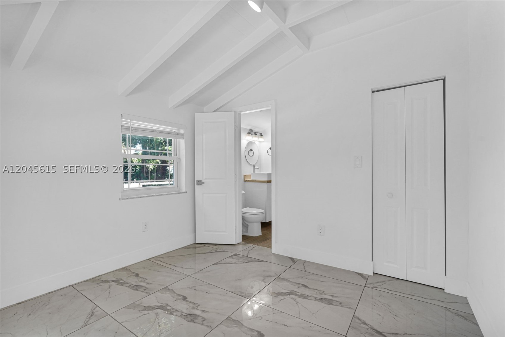 15 NE 95th St Miami Shores, FL 33138