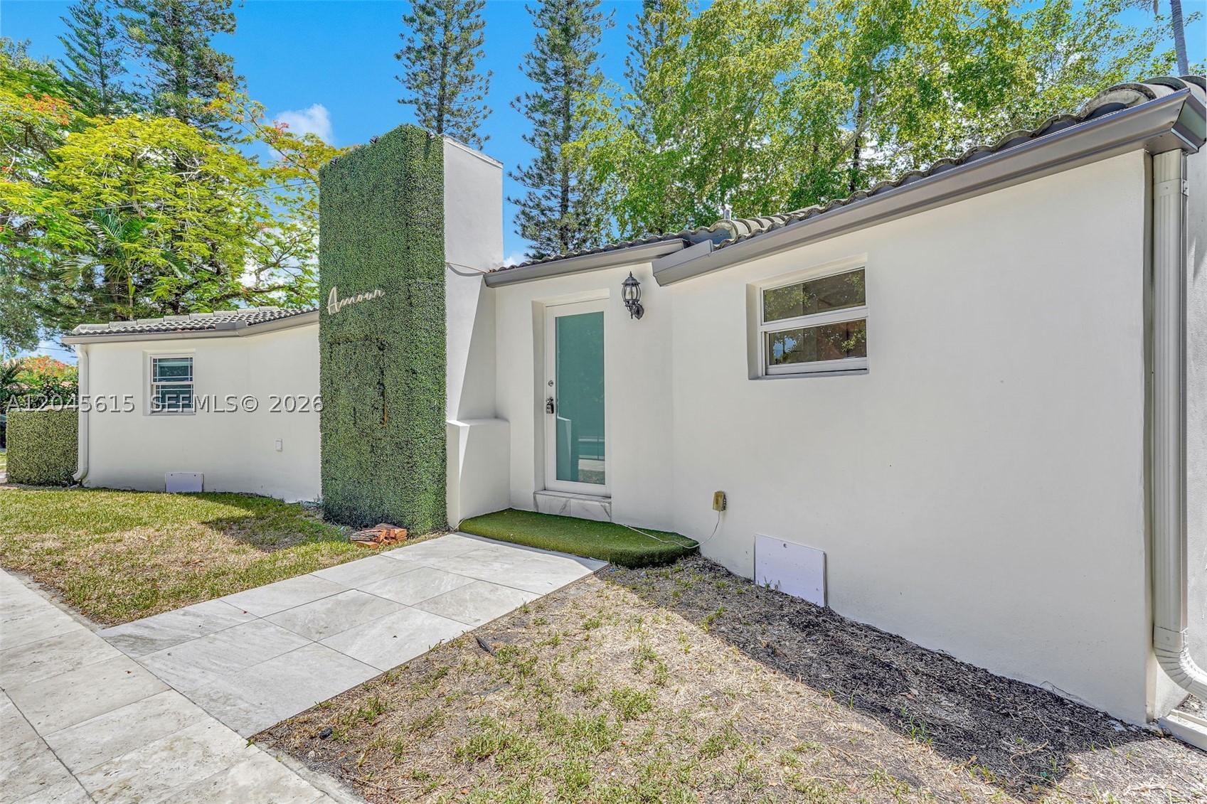 15 NE 95th St Miami Shores, FL 33138