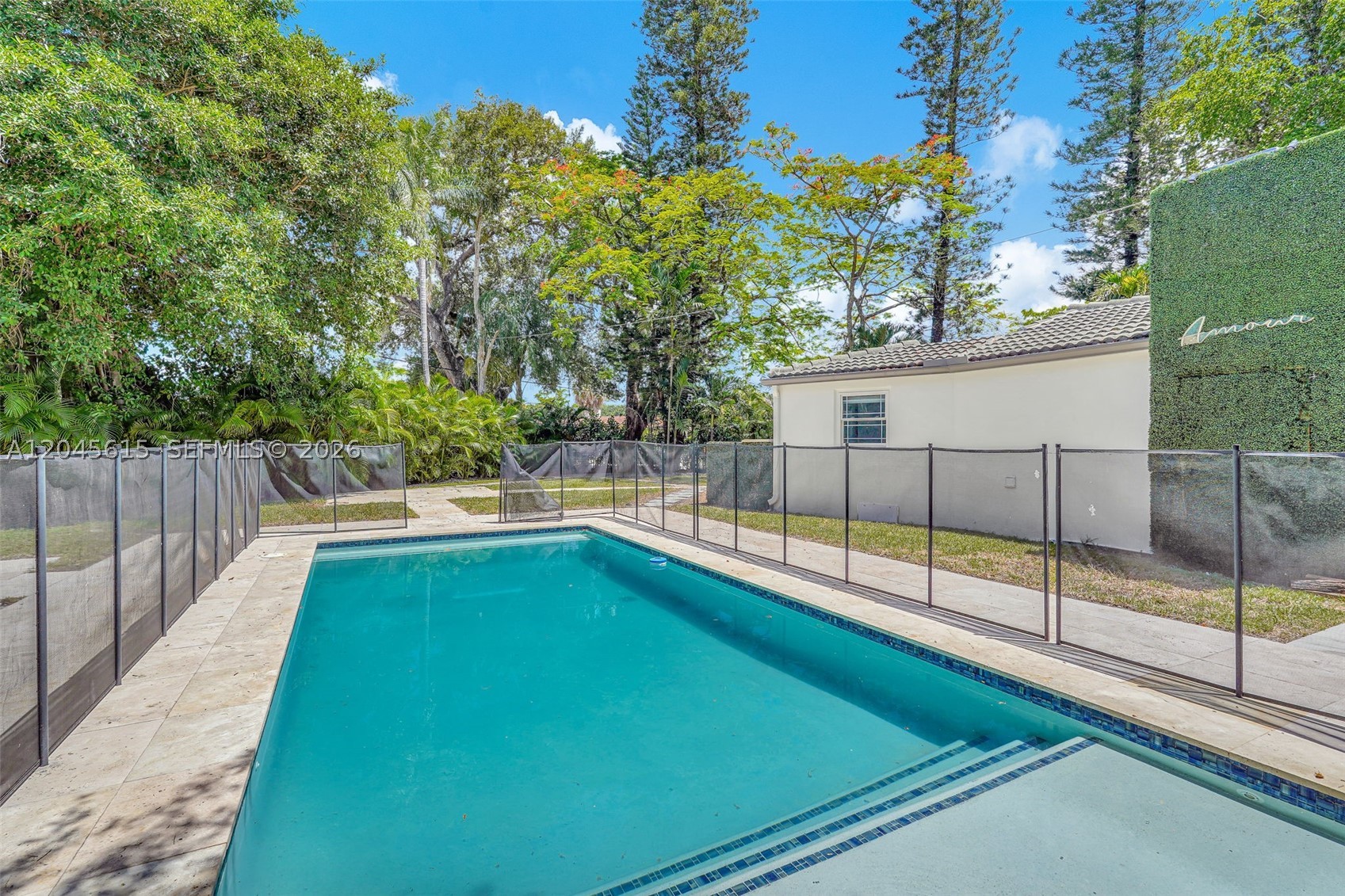 15 NE 95th St Miami Shores, FL 33138
