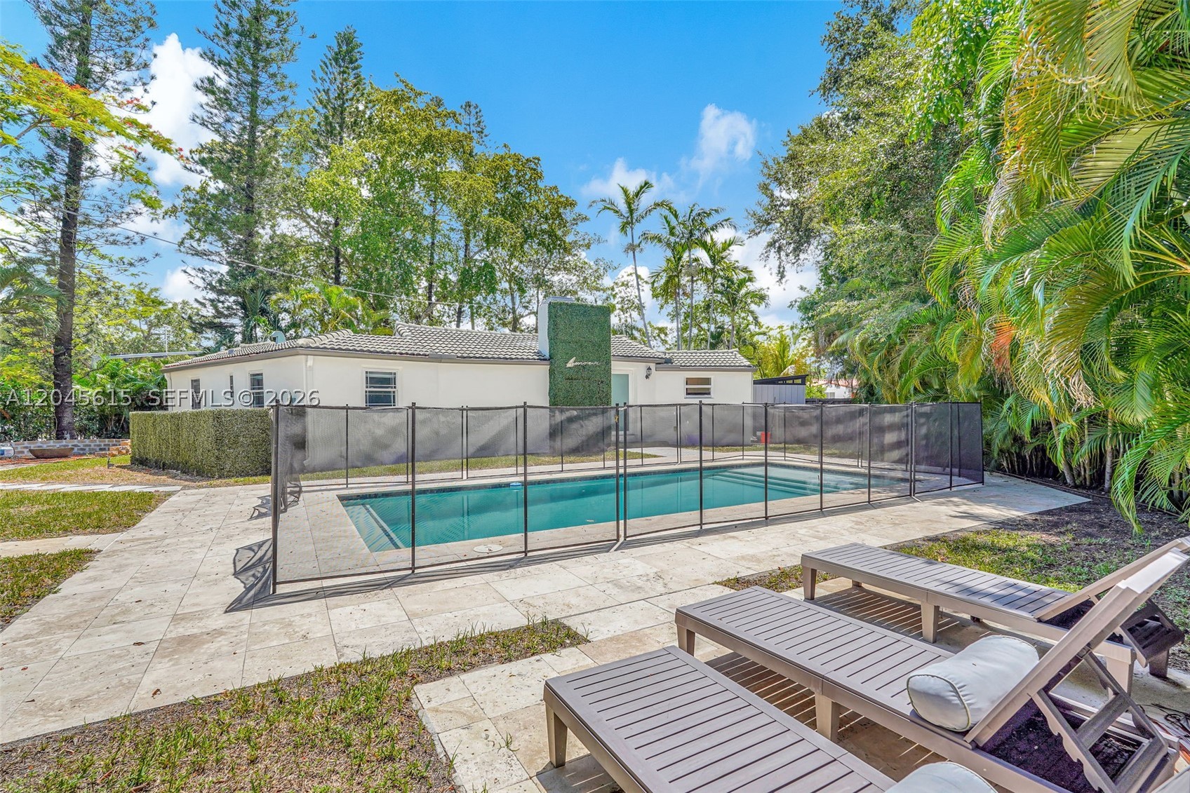 15 NE 95th St Miami Shores, FL 33138