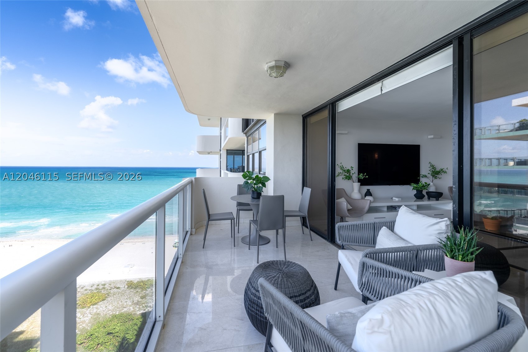 5757 Collins Ave #2207