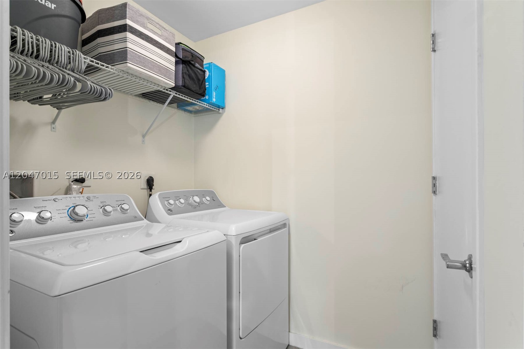image Nine at Mary Brickell Village20