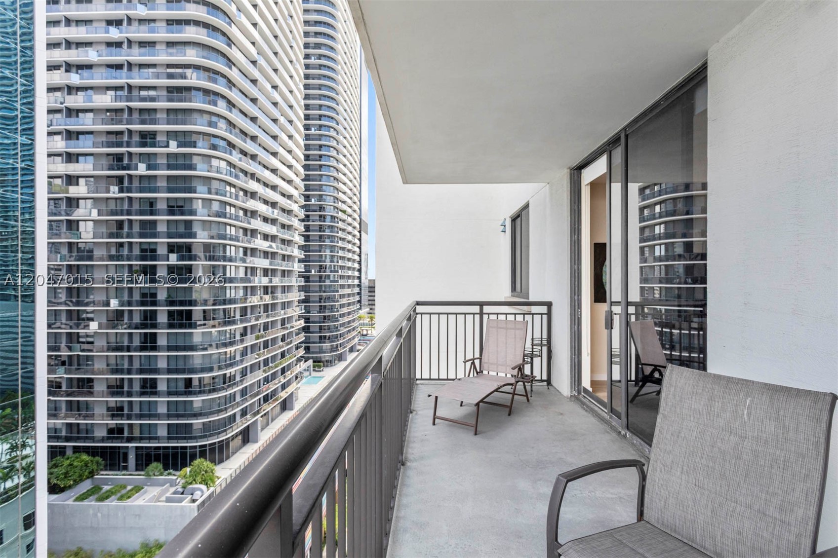 image Nine at Mary Brickell Village21