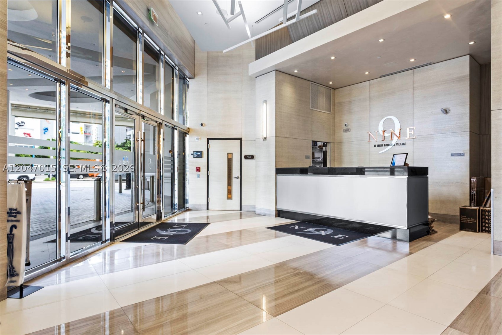 image Nine at Mary Brickell Village22